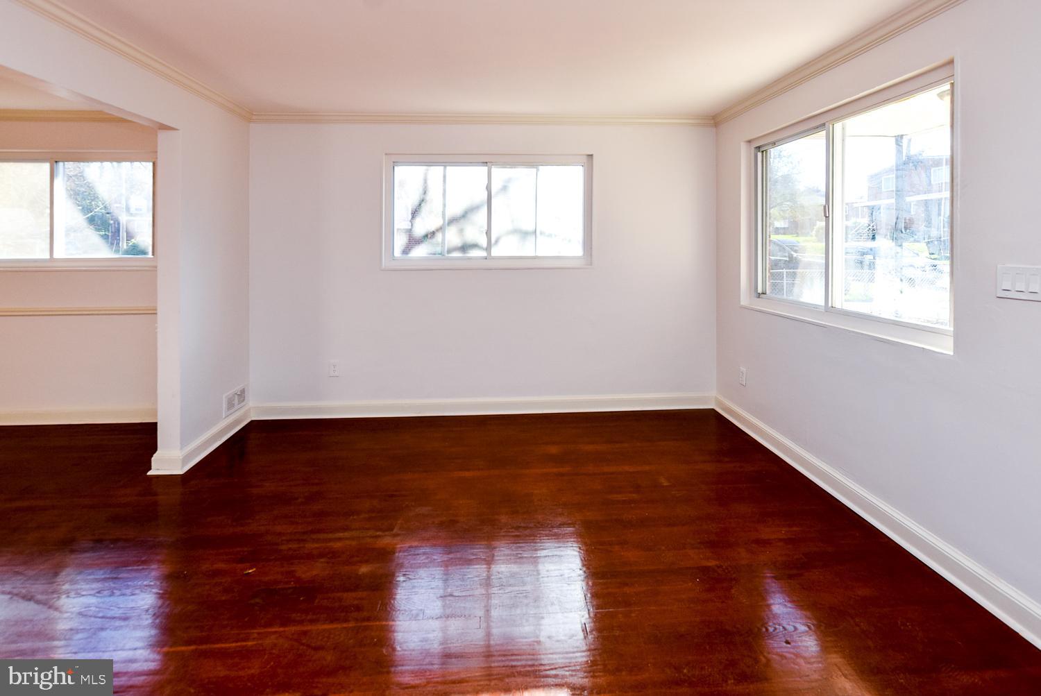 SOUTH CHEVERLY FOREST - Residential