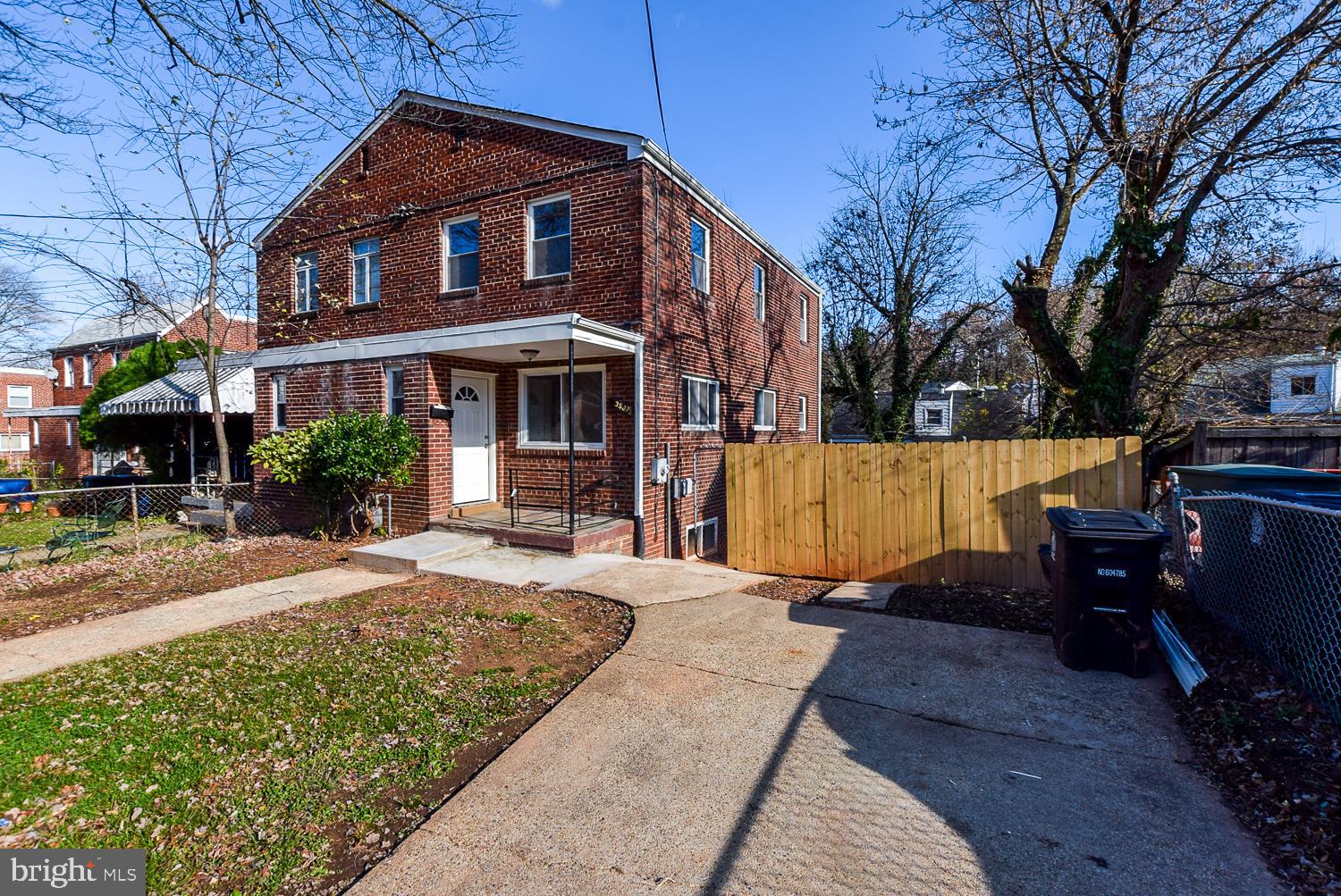 SOUTH CHEVERLY FOREST - Residential