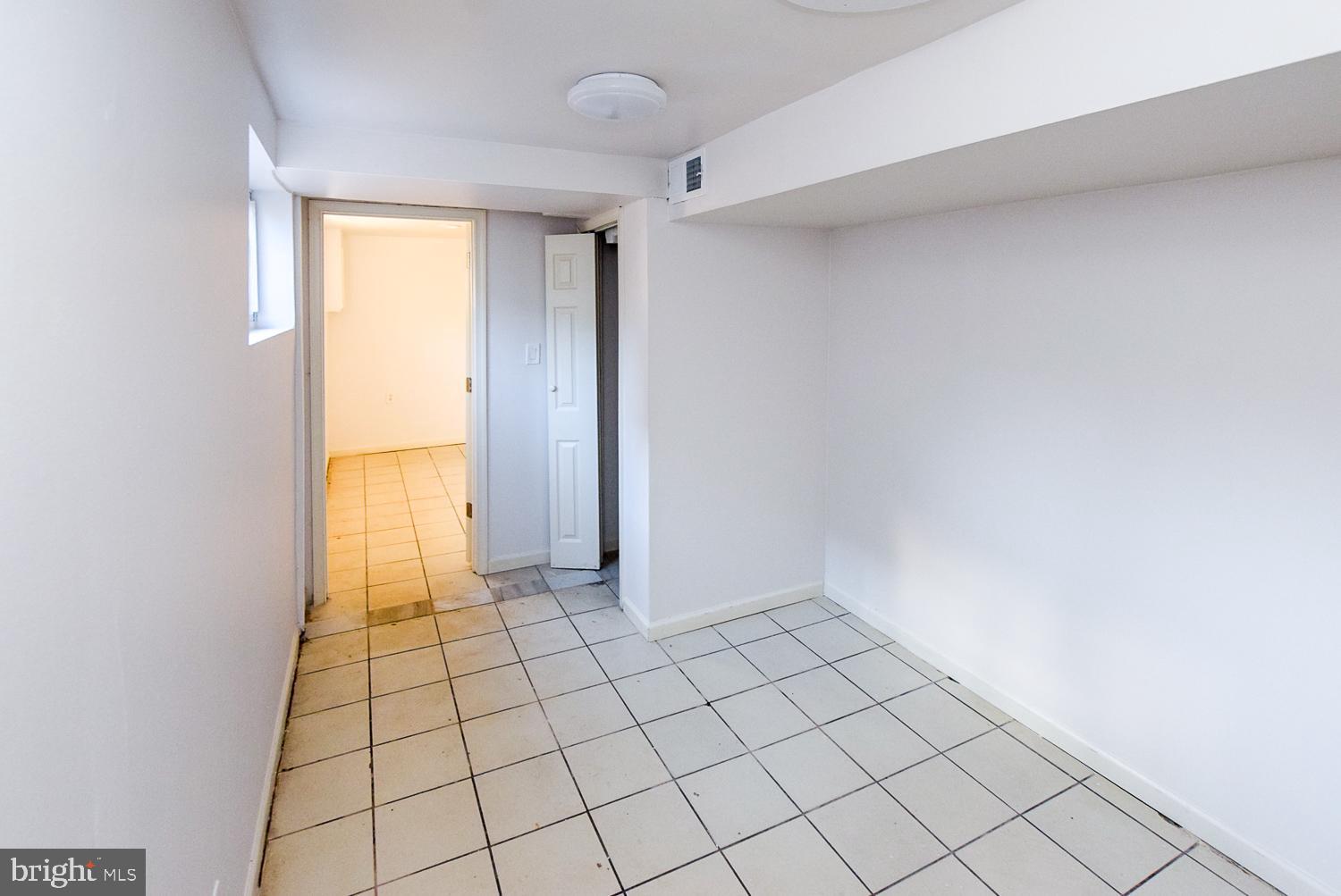 SOUTH CHEVERLY FOREST - Residential