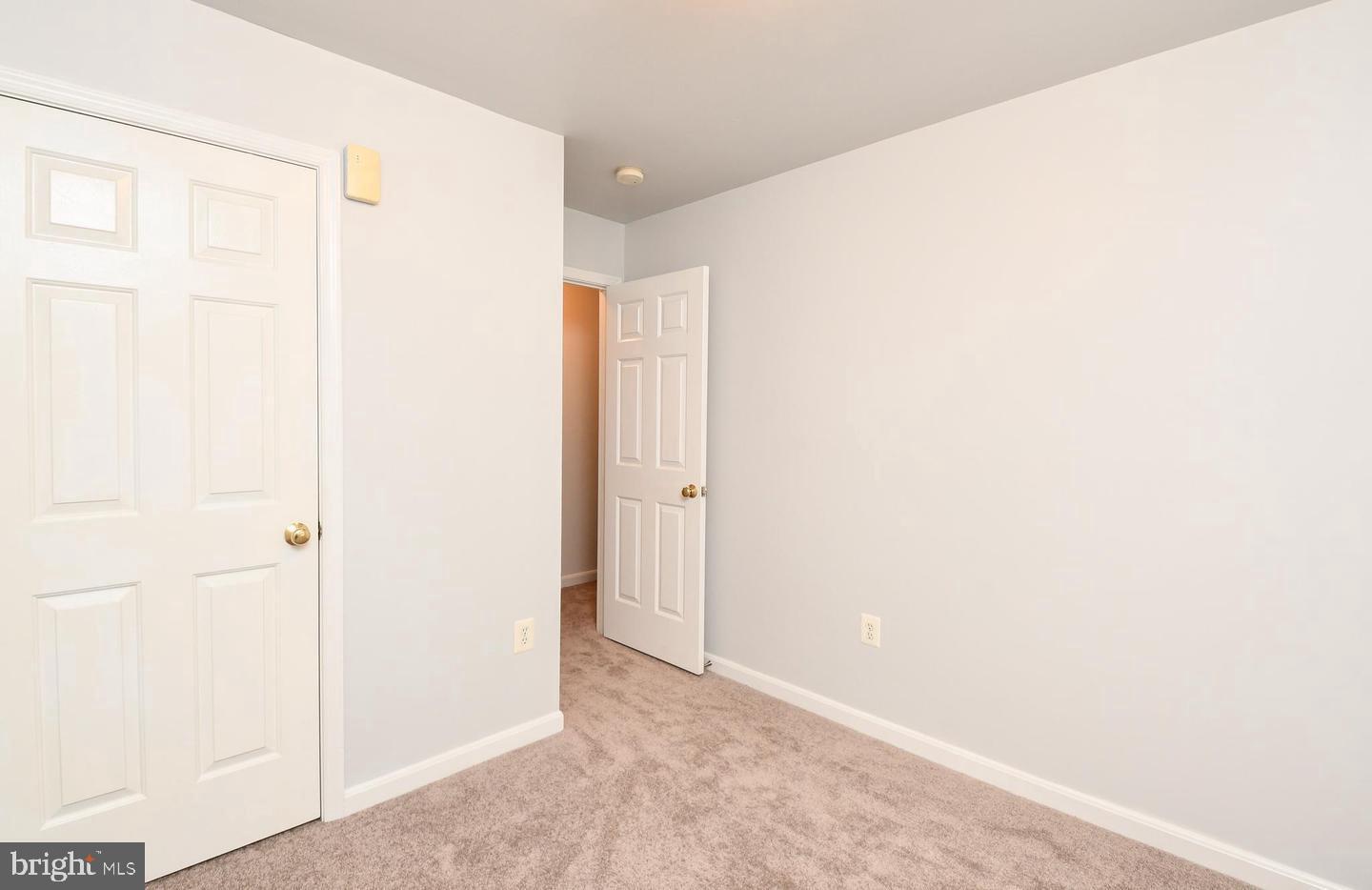 BROOKWOOD - Residential Lease