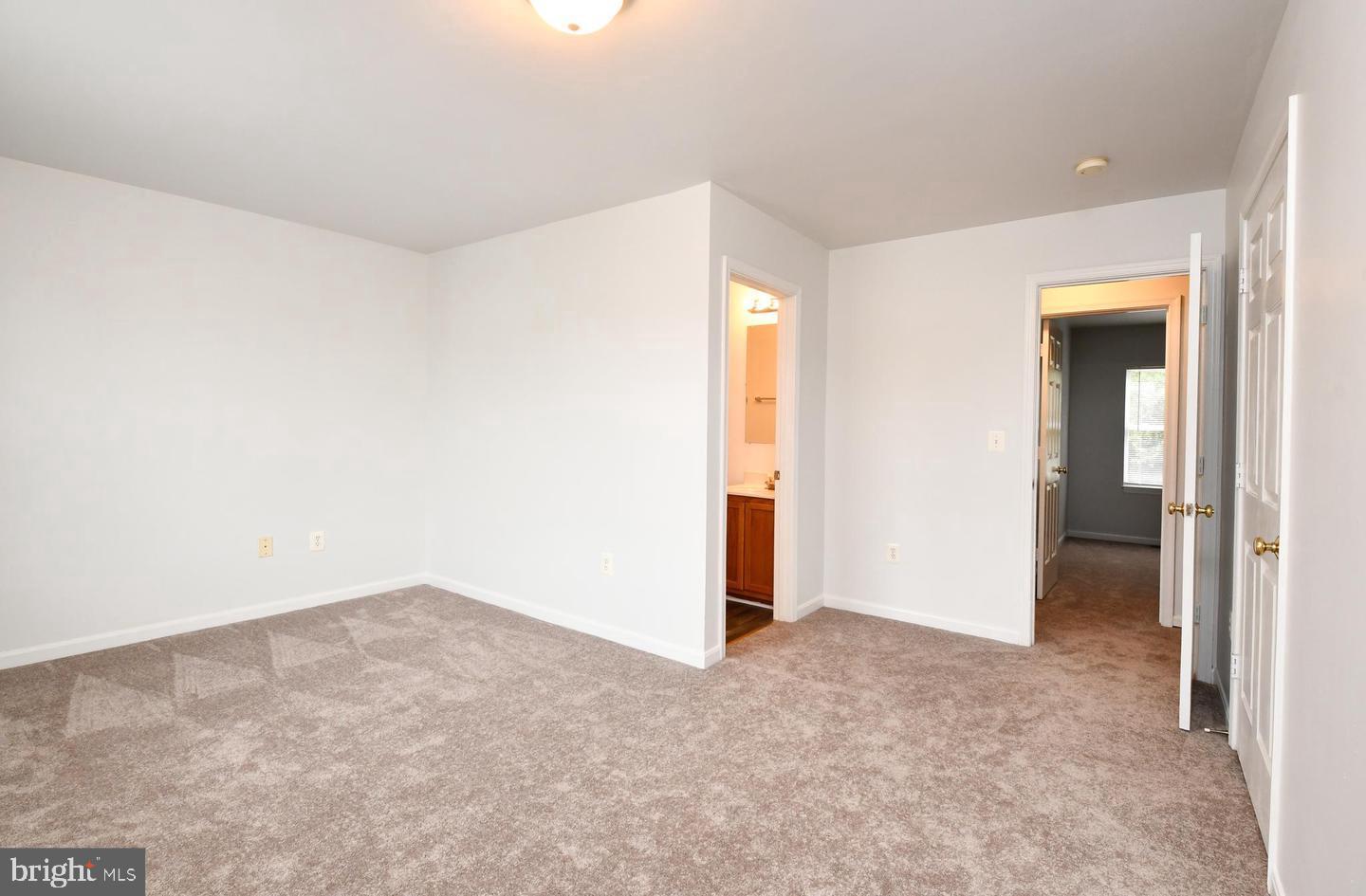 BROOKWOOD - Residential Lease