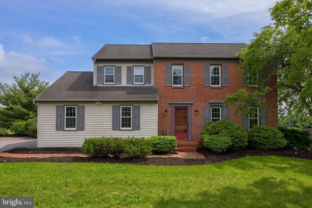Photo of 218 Delp Road, LANCASTER, PA 17601 (MLS # PALA2070794)