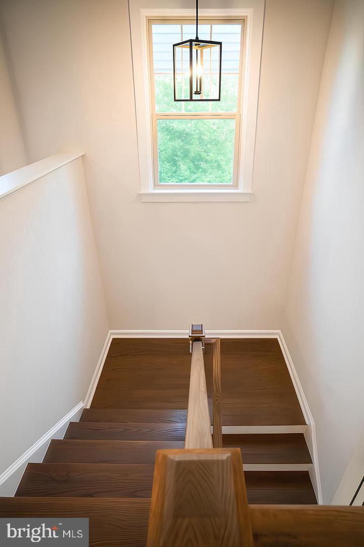 LAKE LINGANORE OAKDALE - Residential