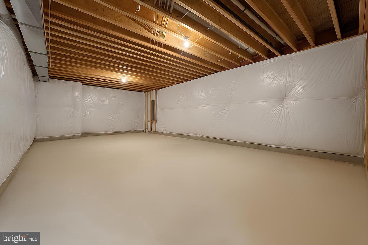 LAKE LINGANORE OAKDALE - Residential