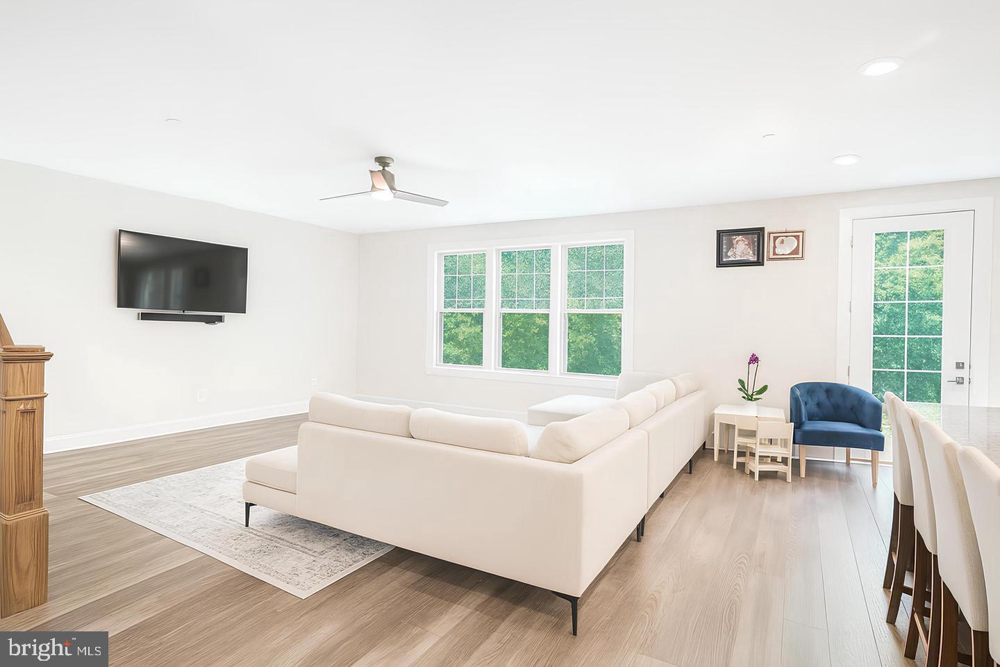 LAKE LINGANORE OAKDALE - Residential