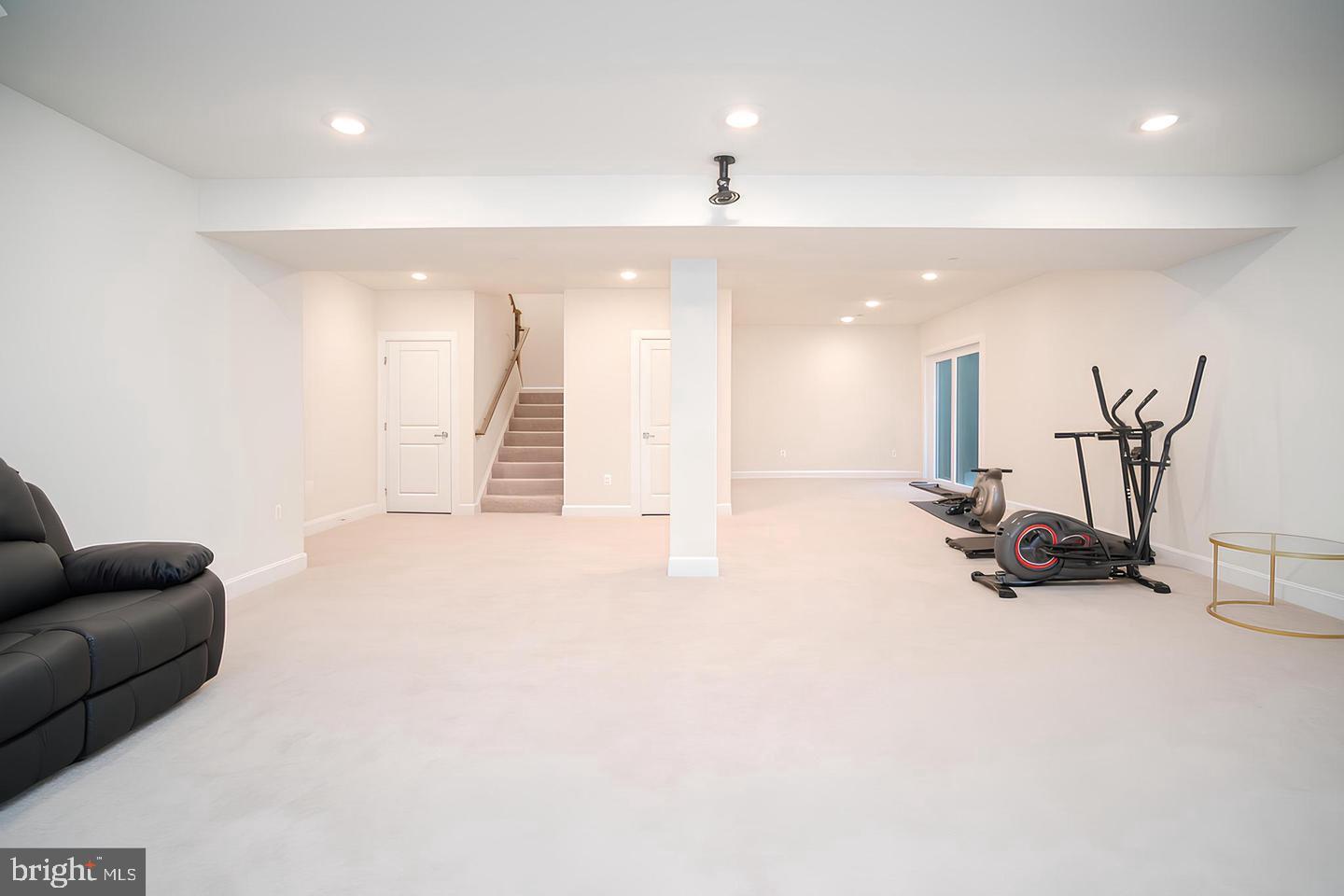 LAKE LINGANORE OAKDALE - Residential