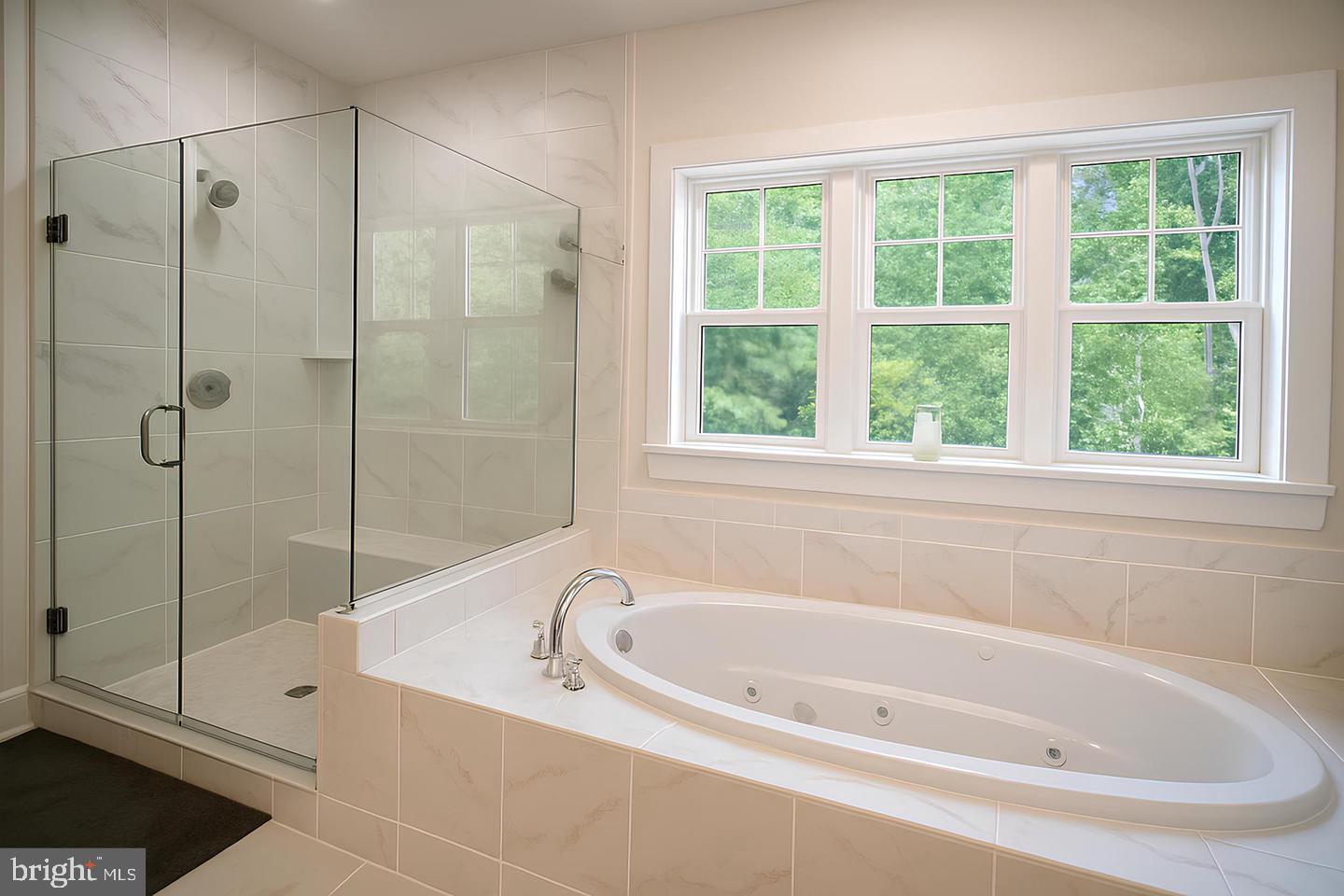 LAKE LINGANORE OAKDALE - Residential