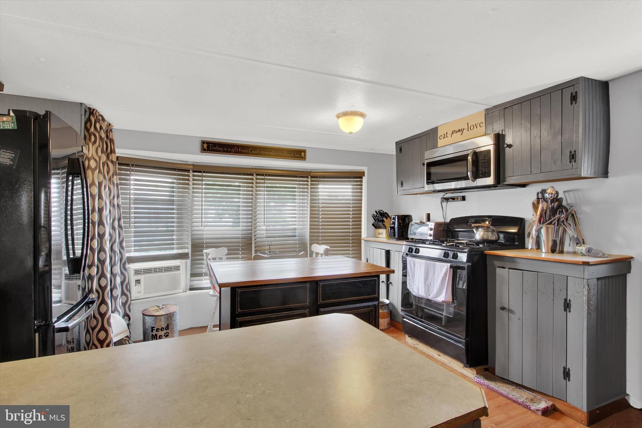 CHESAPEAKE ESTATES - Residential