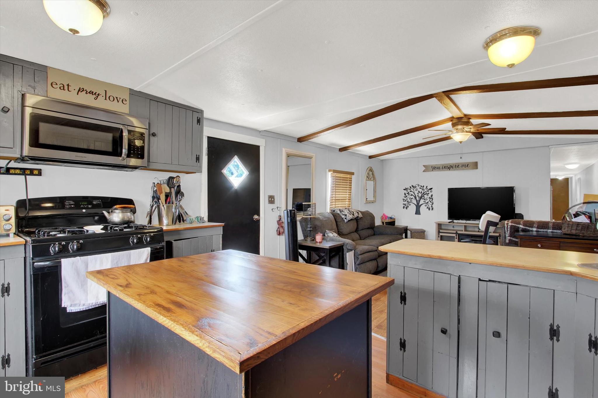 CHESAPEAKE ESTATES - Residential