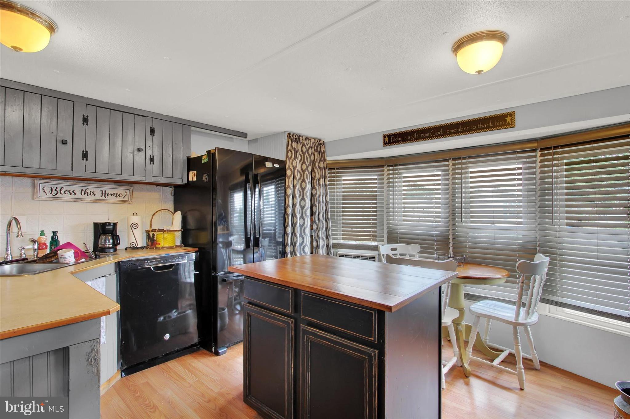 CHESAPEAKE ESTATES - Residential