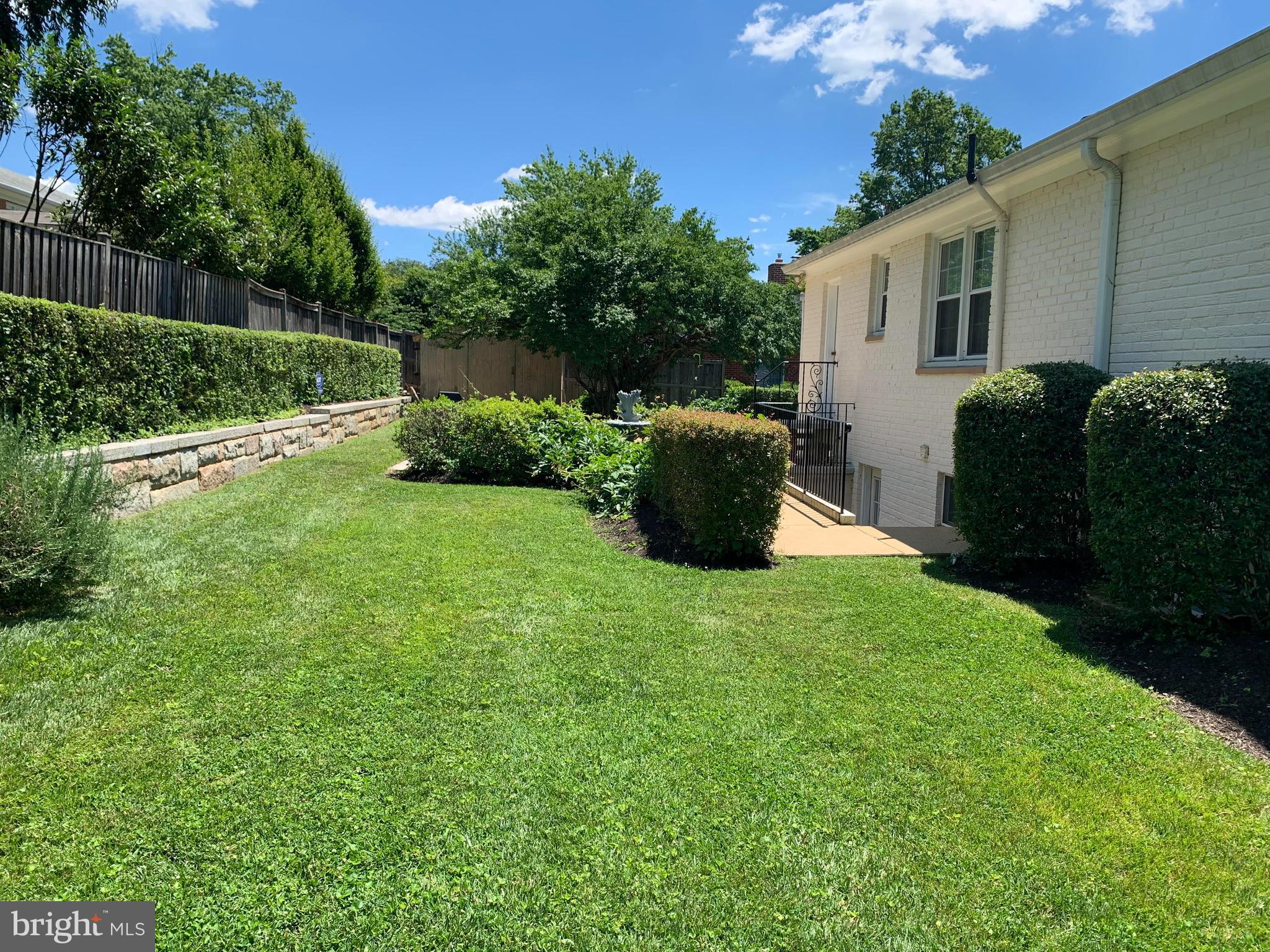 CHESTERBROOK GARDENS - Residential