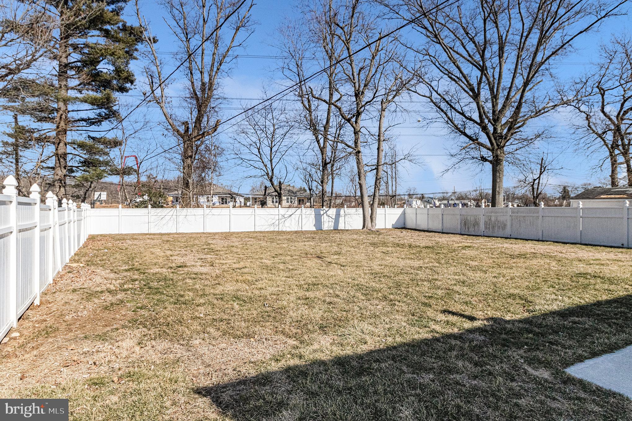 WINDER VIL - Residential