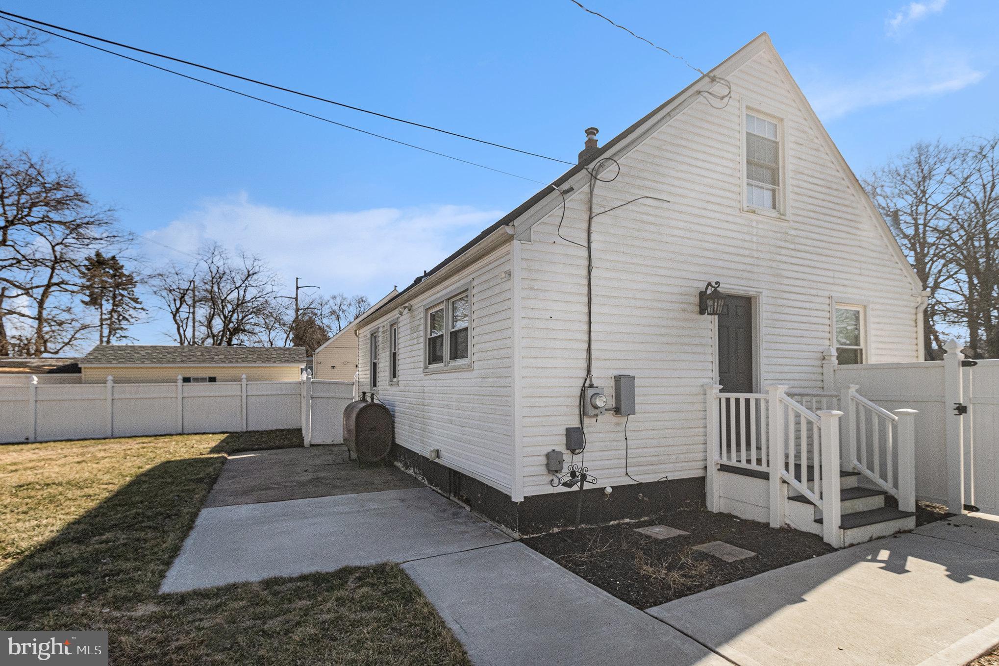 WINDER VIL - Residential