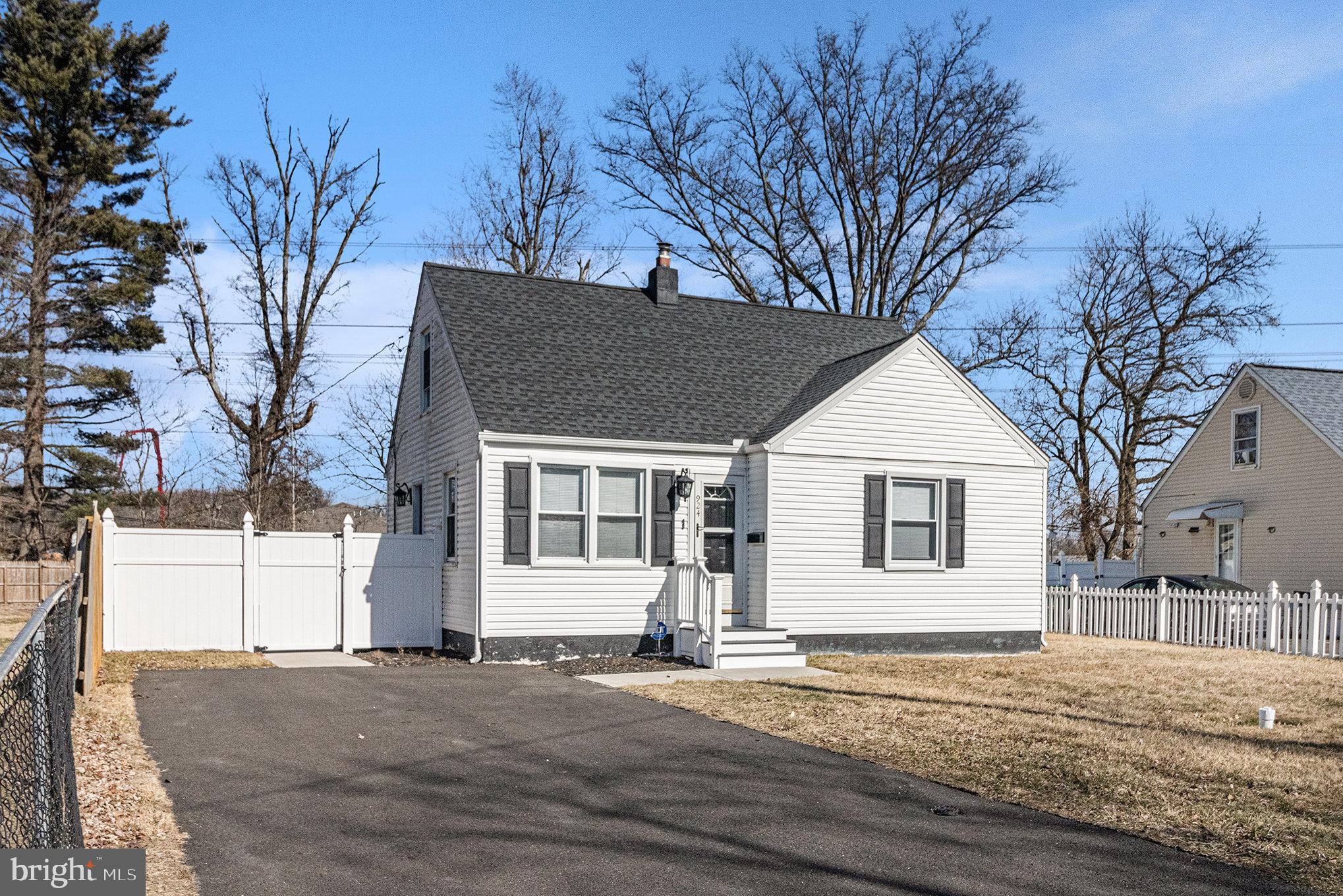 WINDER VIL - Residential