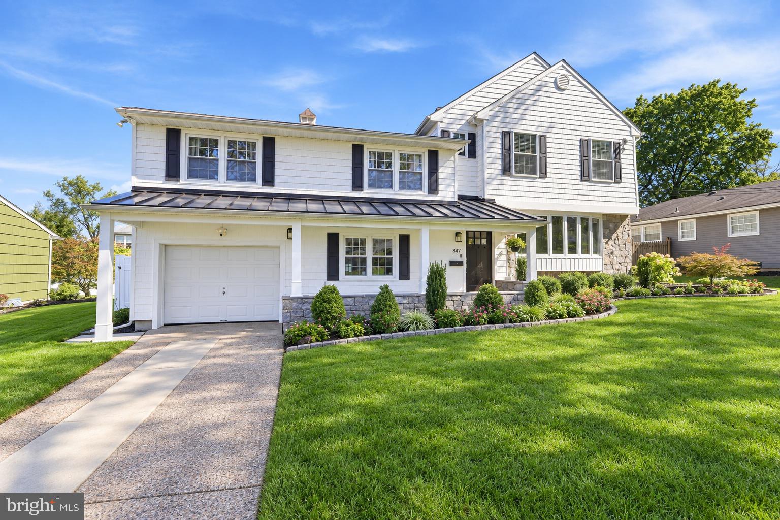 847 WAYSIDE LANE