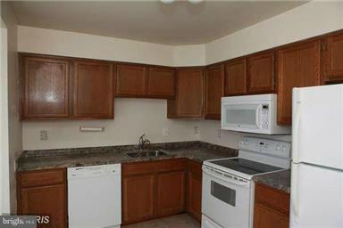 HILLSDALE - Residential Lease