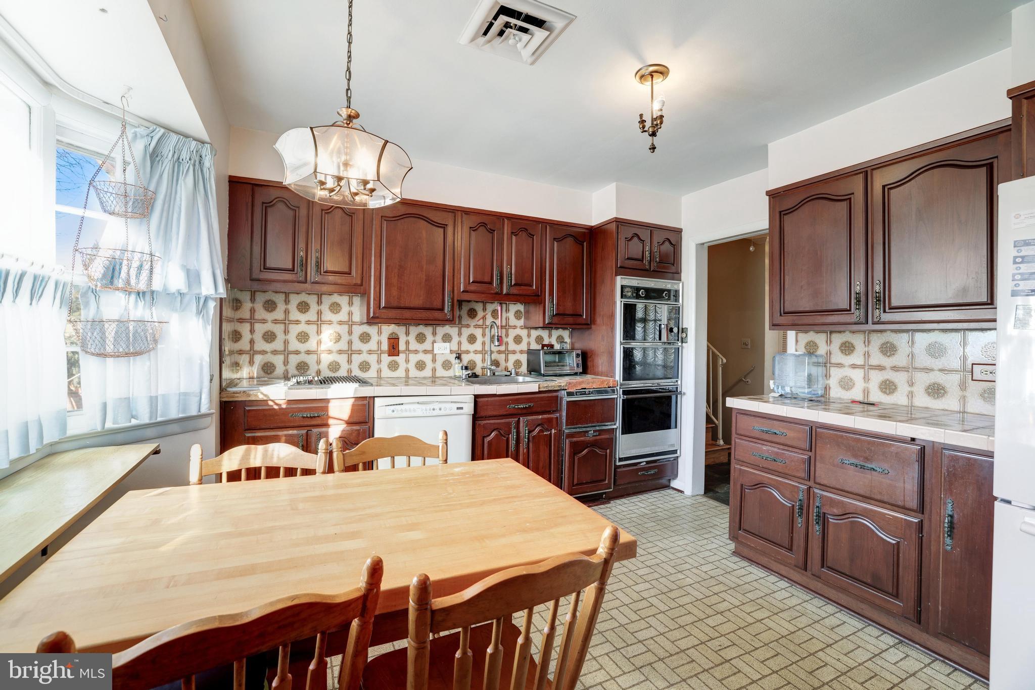 VARSITY PARK - Residential