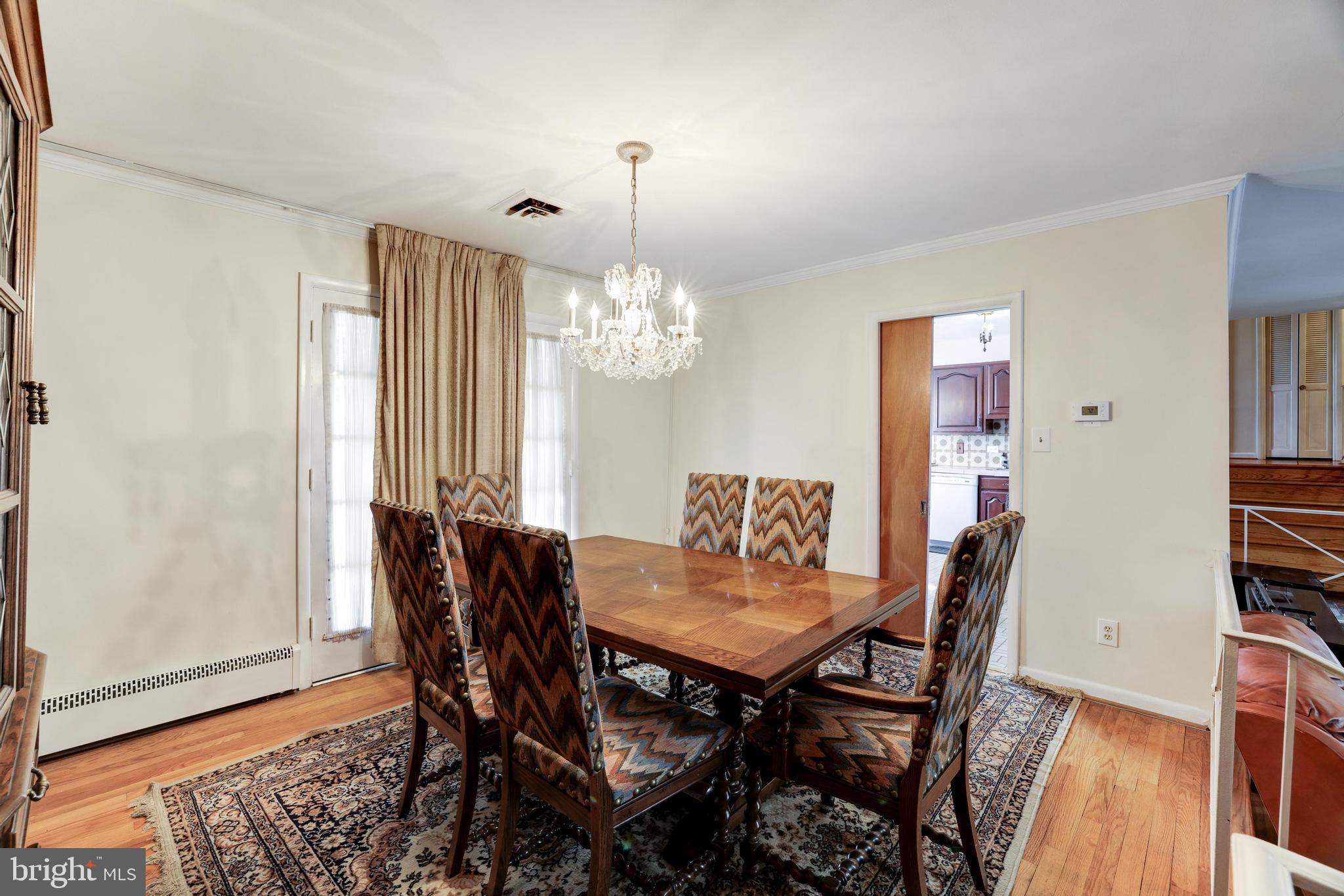 VARSITY PARK - Residential