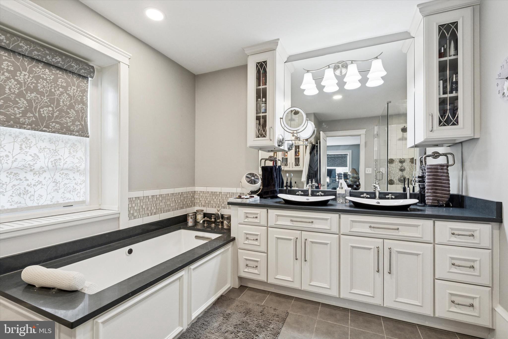 OVERBROOK FARMS - Residential