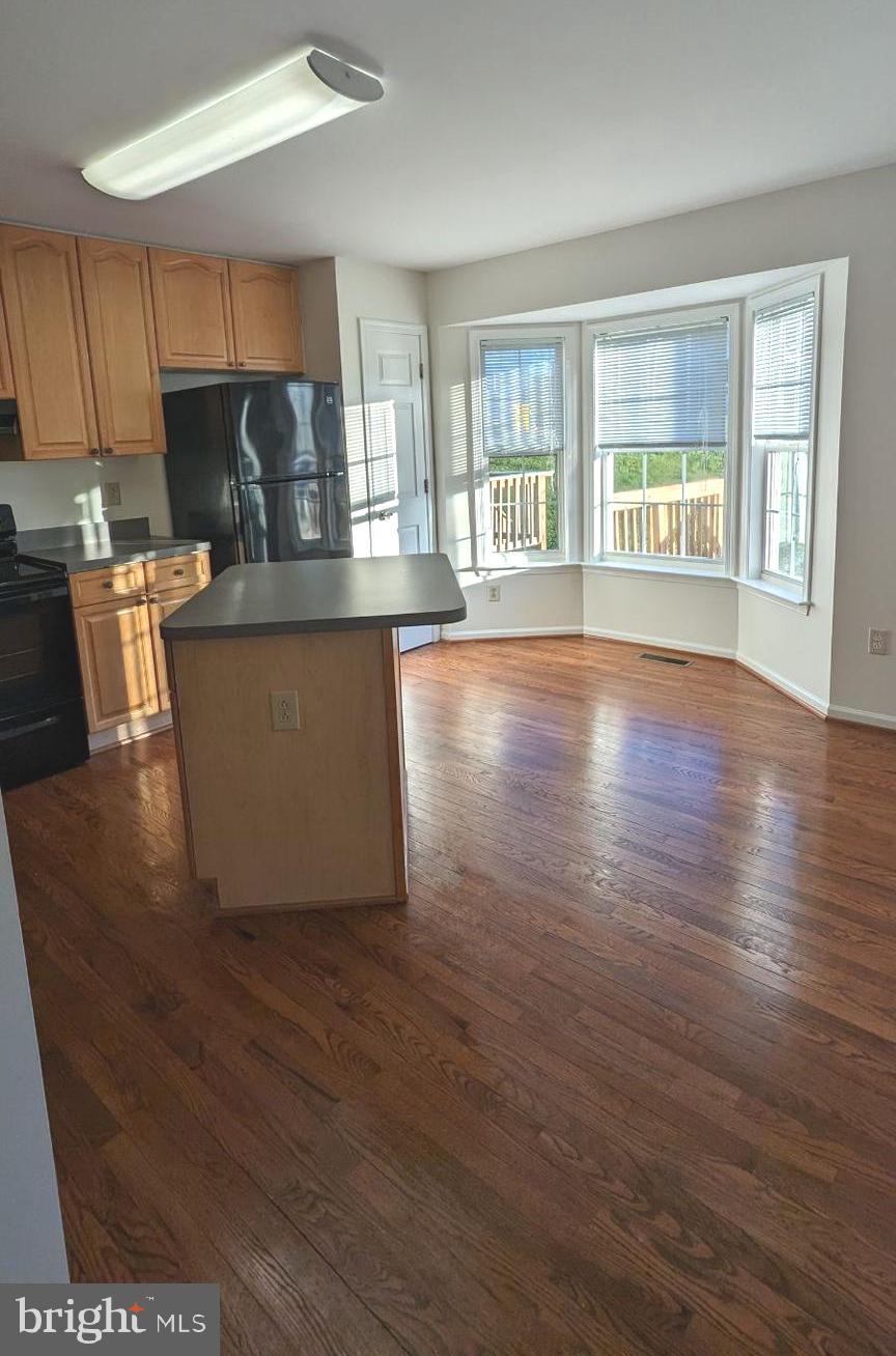 LAUREL RIDGE - Residential Lease