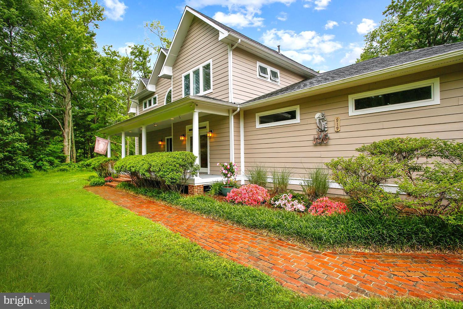 CHURCHTON - Residential