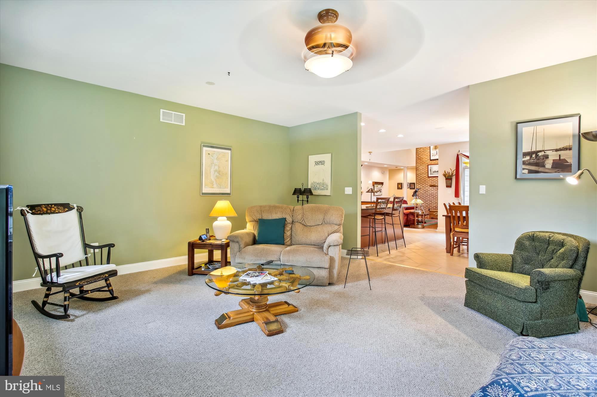 CHURCHTON - Residential