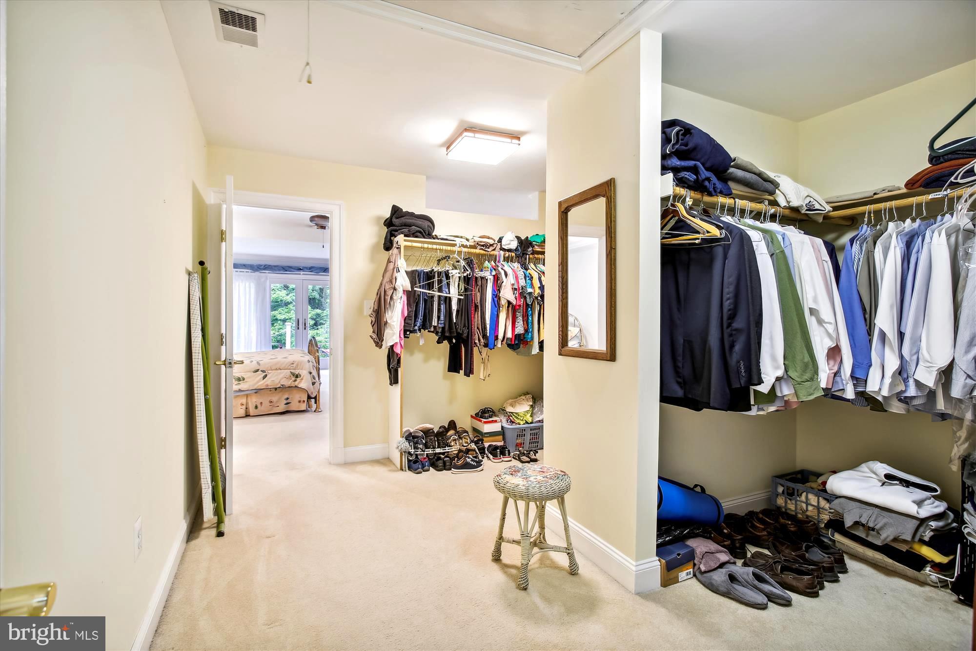 CHURCHTON - Residential