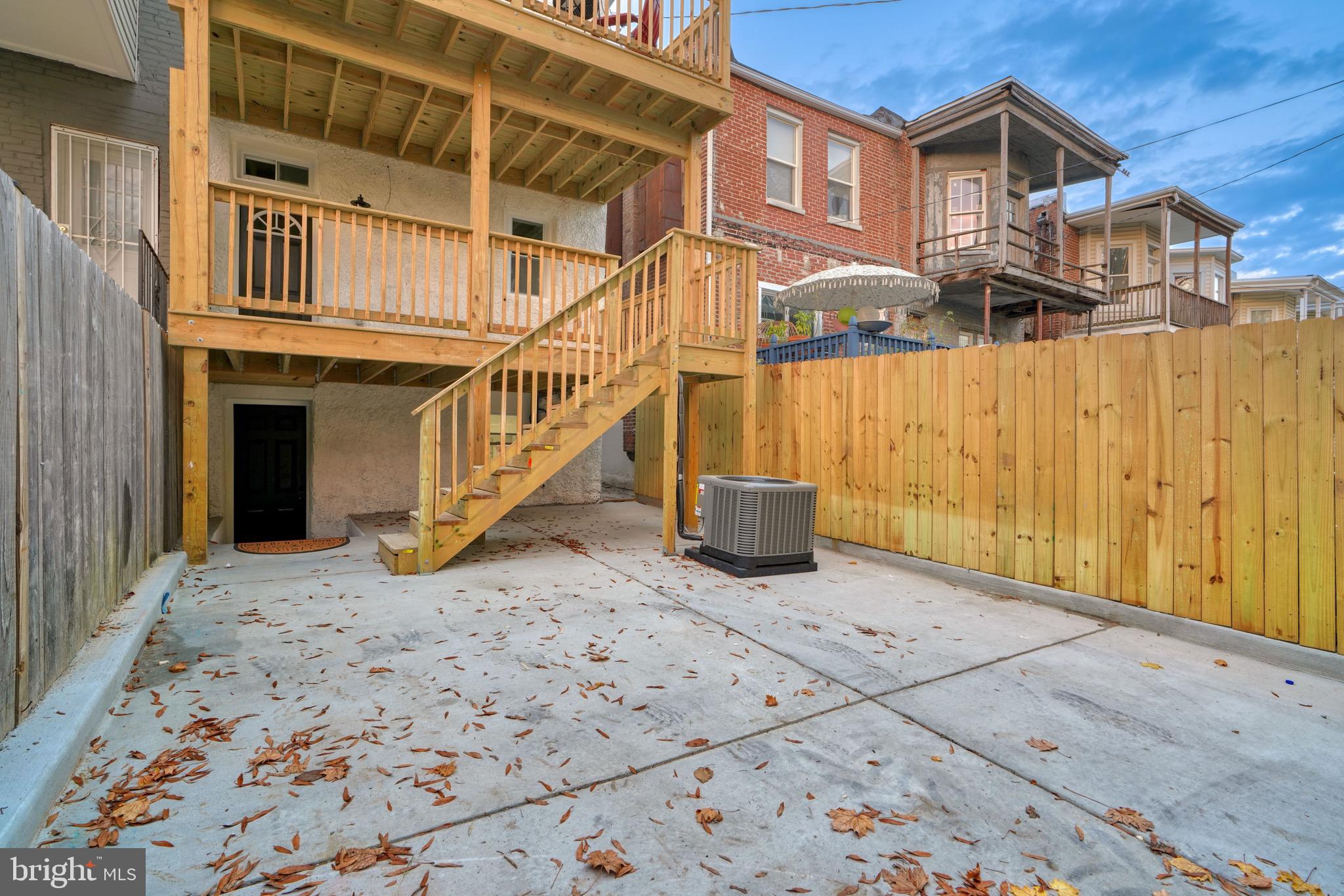 RESERVOIR HILL - Residential