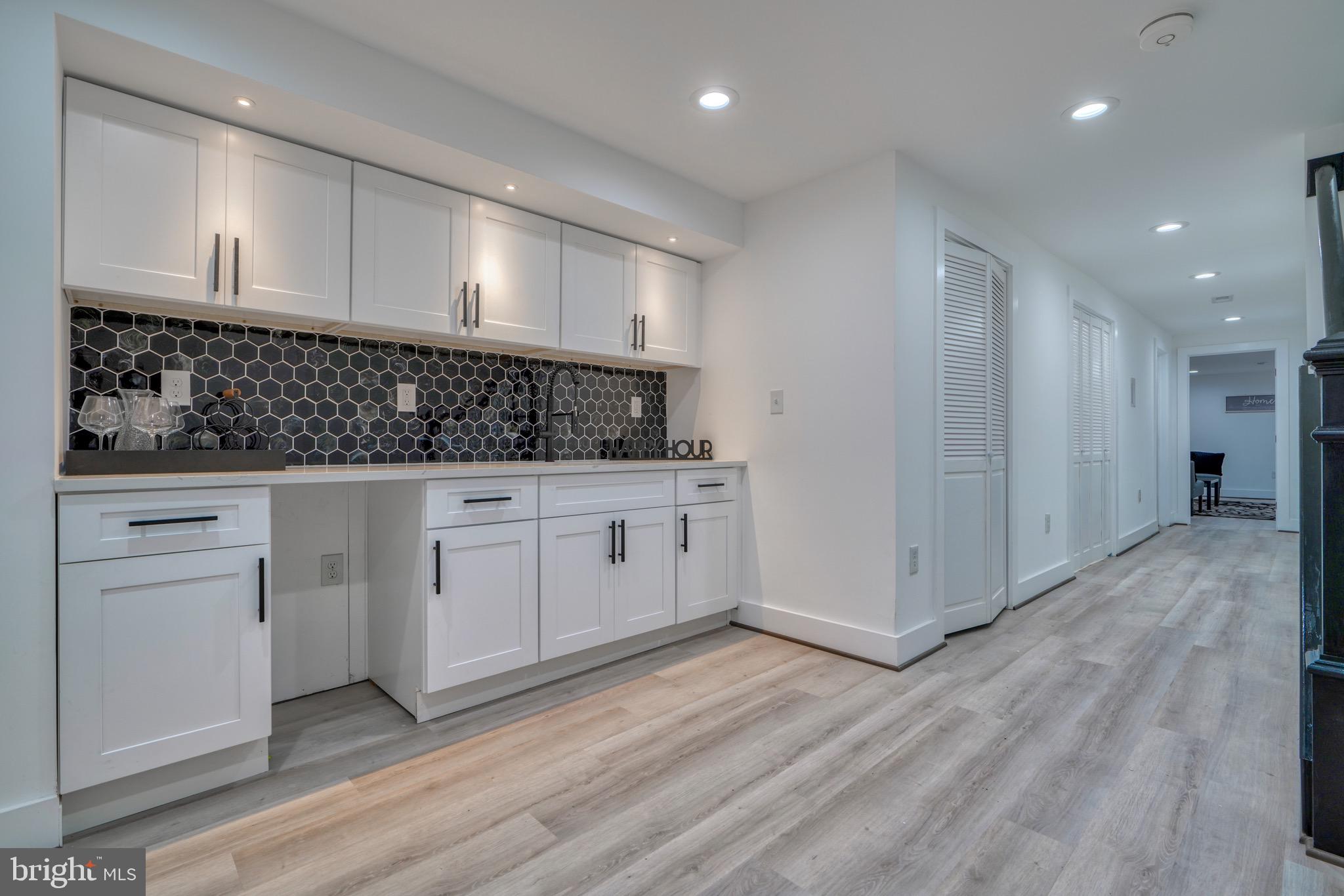 RESERVOIR HILL - Residential