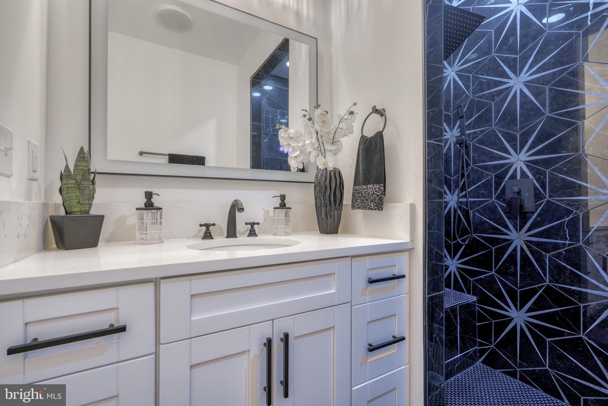 RESERVOIR HILL - Residential