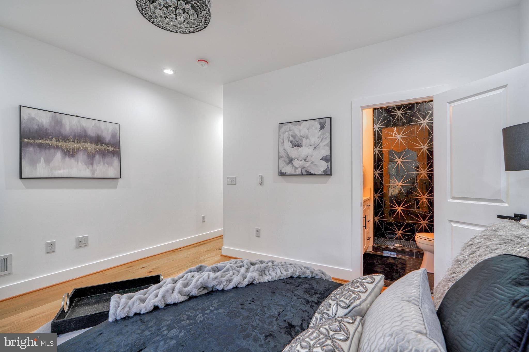 RESERVOIR HILL - Residential