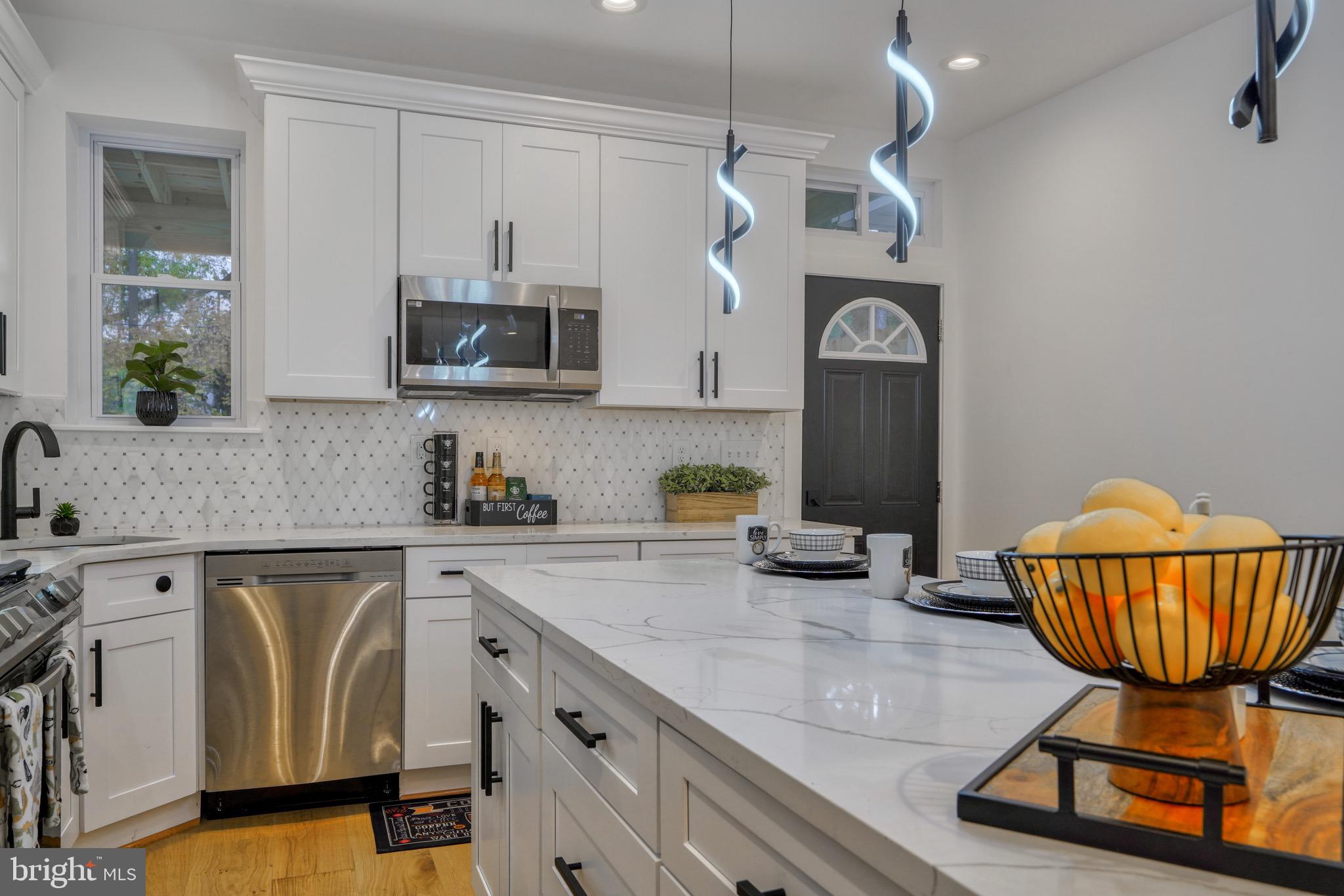 RESERVOIR HILL - Residential