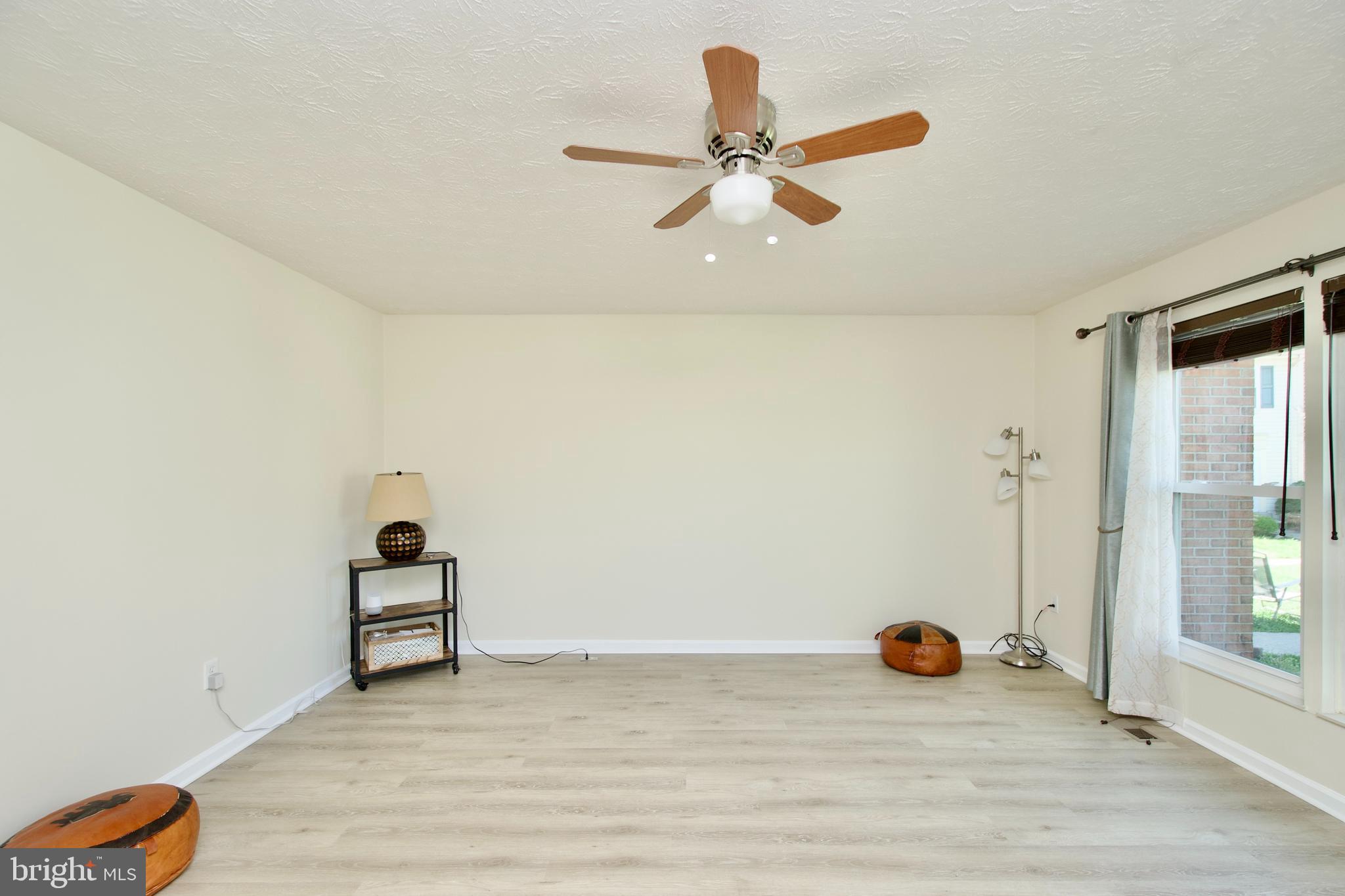 GUNNERS LAKE VILLAGE - Residential