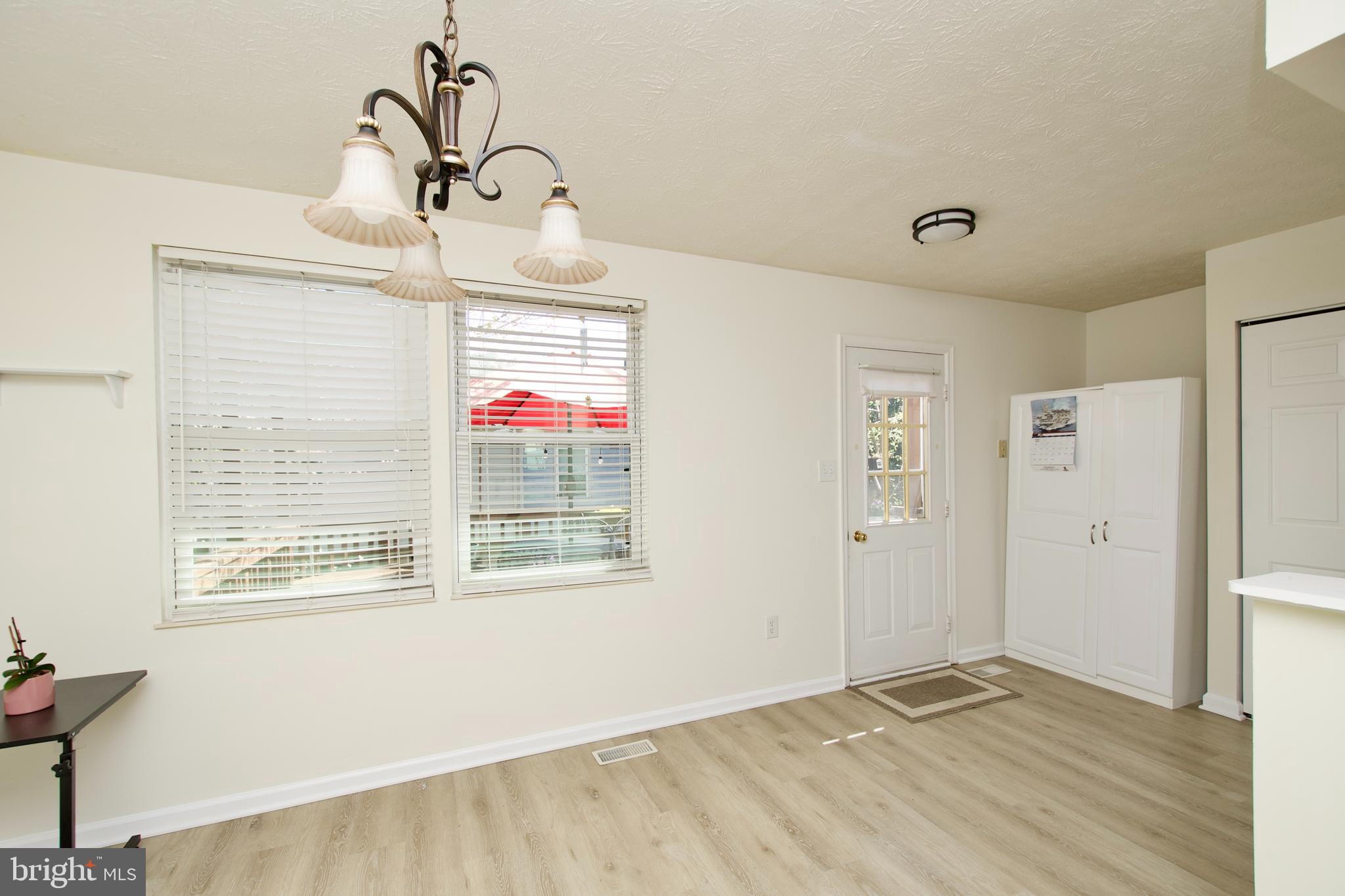 GUNNERS LAKE VILLAGE - Residential