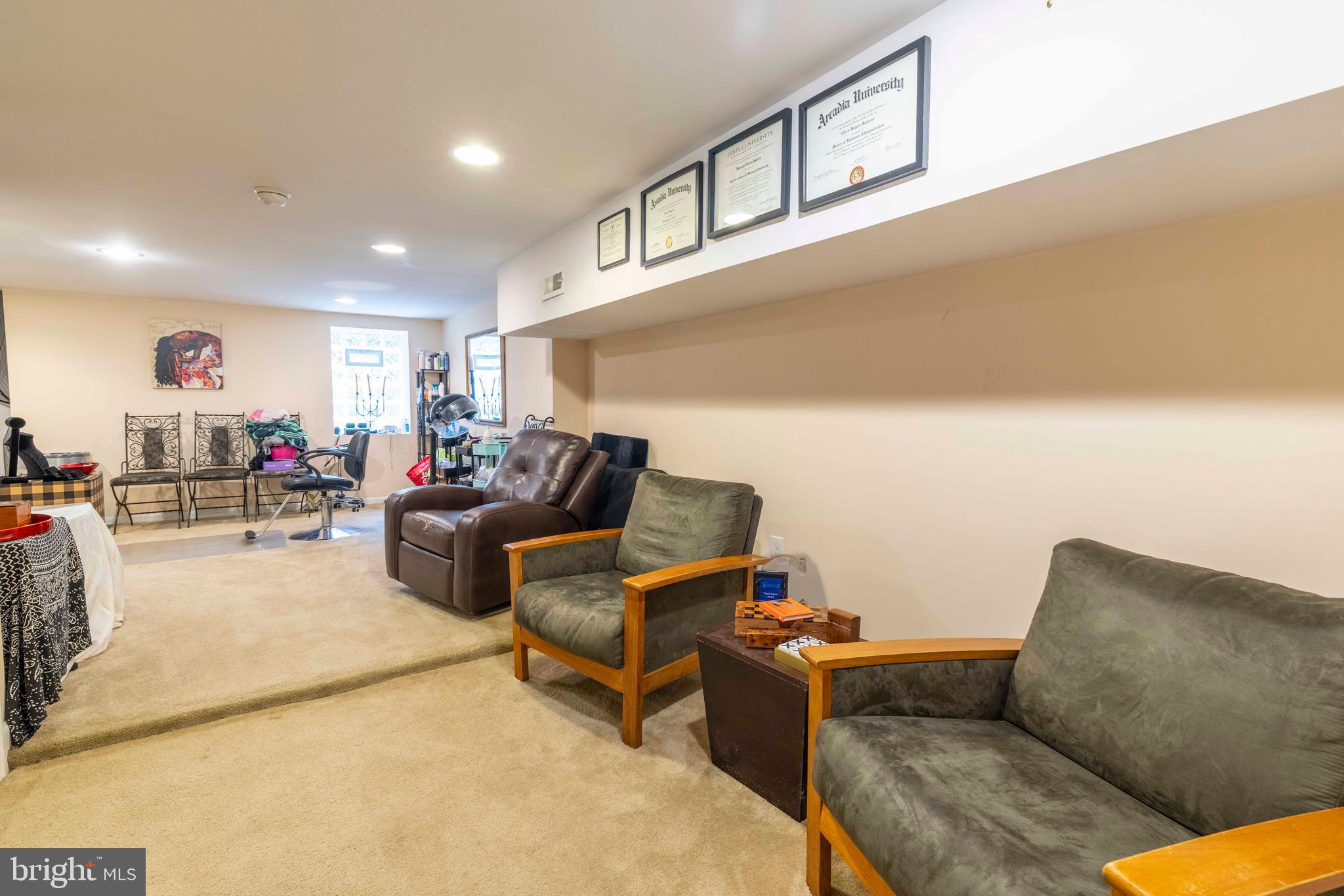 GERMANTOWN - Residential