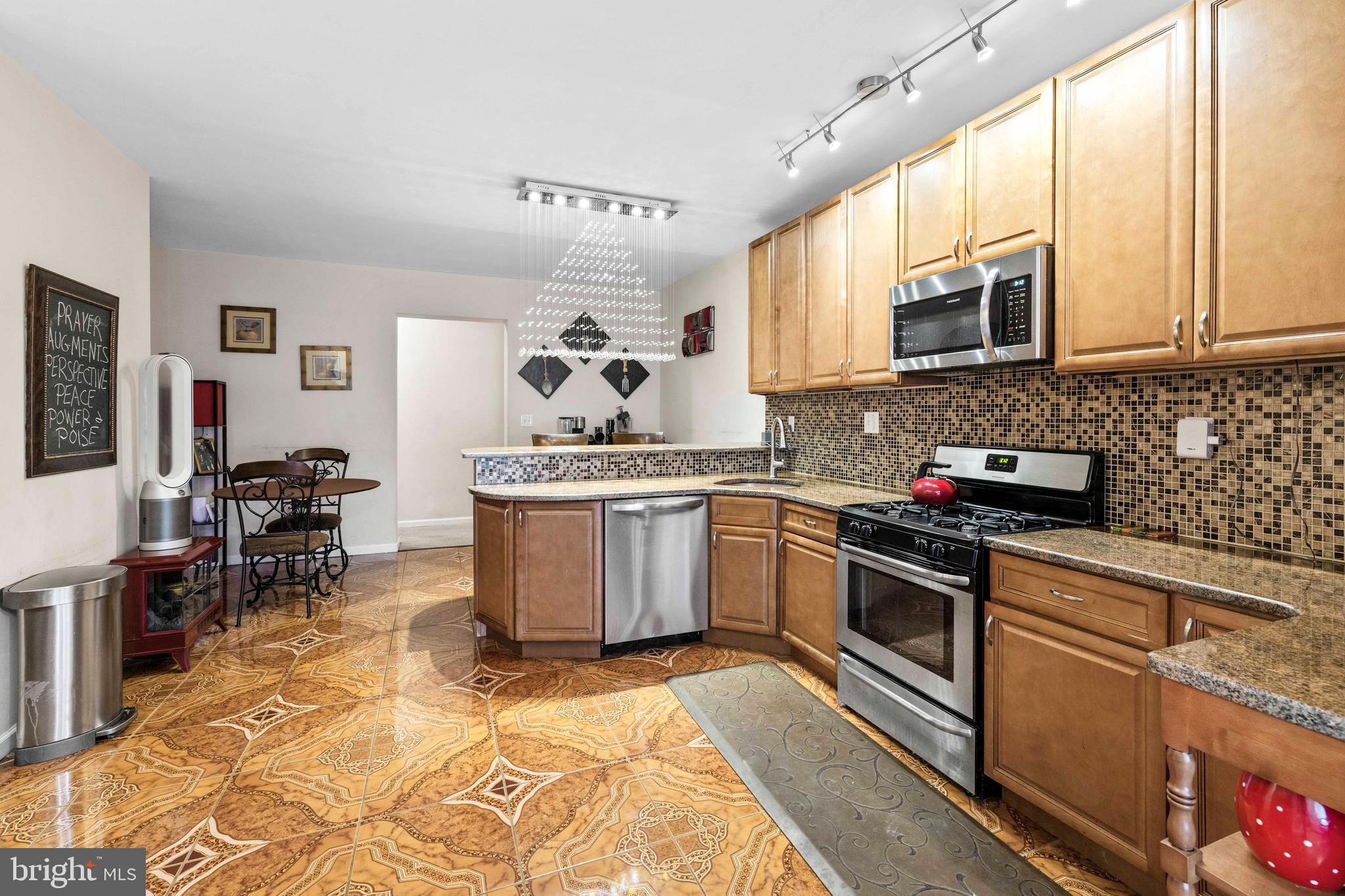 GERMANTOWN - Residential