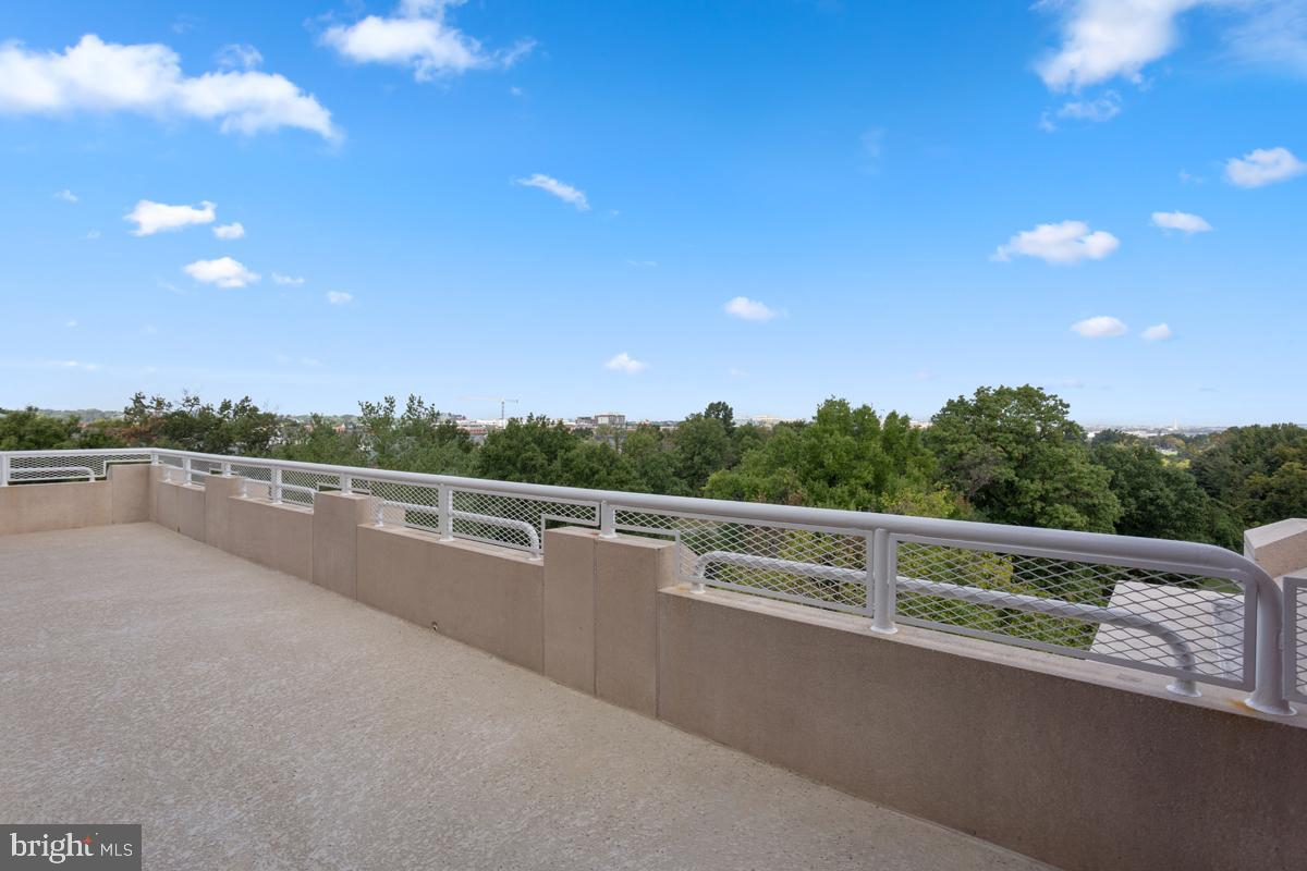 OLD TOWN NORTH - Residential