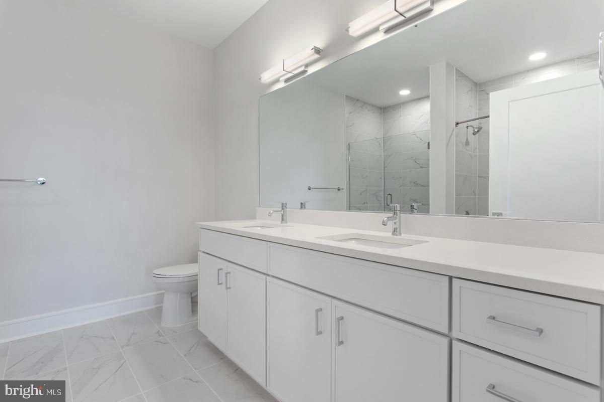 OLD TOWN NORTH - Residential