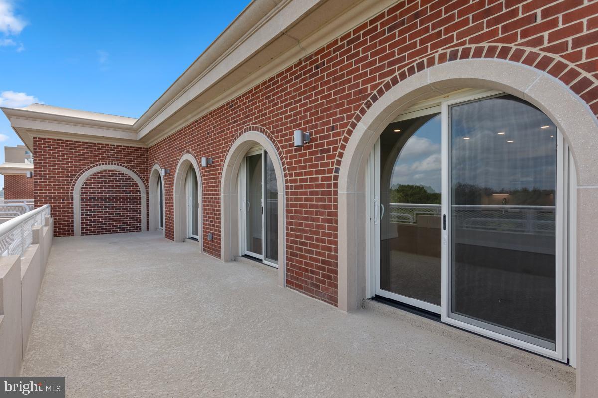 OLD TOWN NORTH - Residential