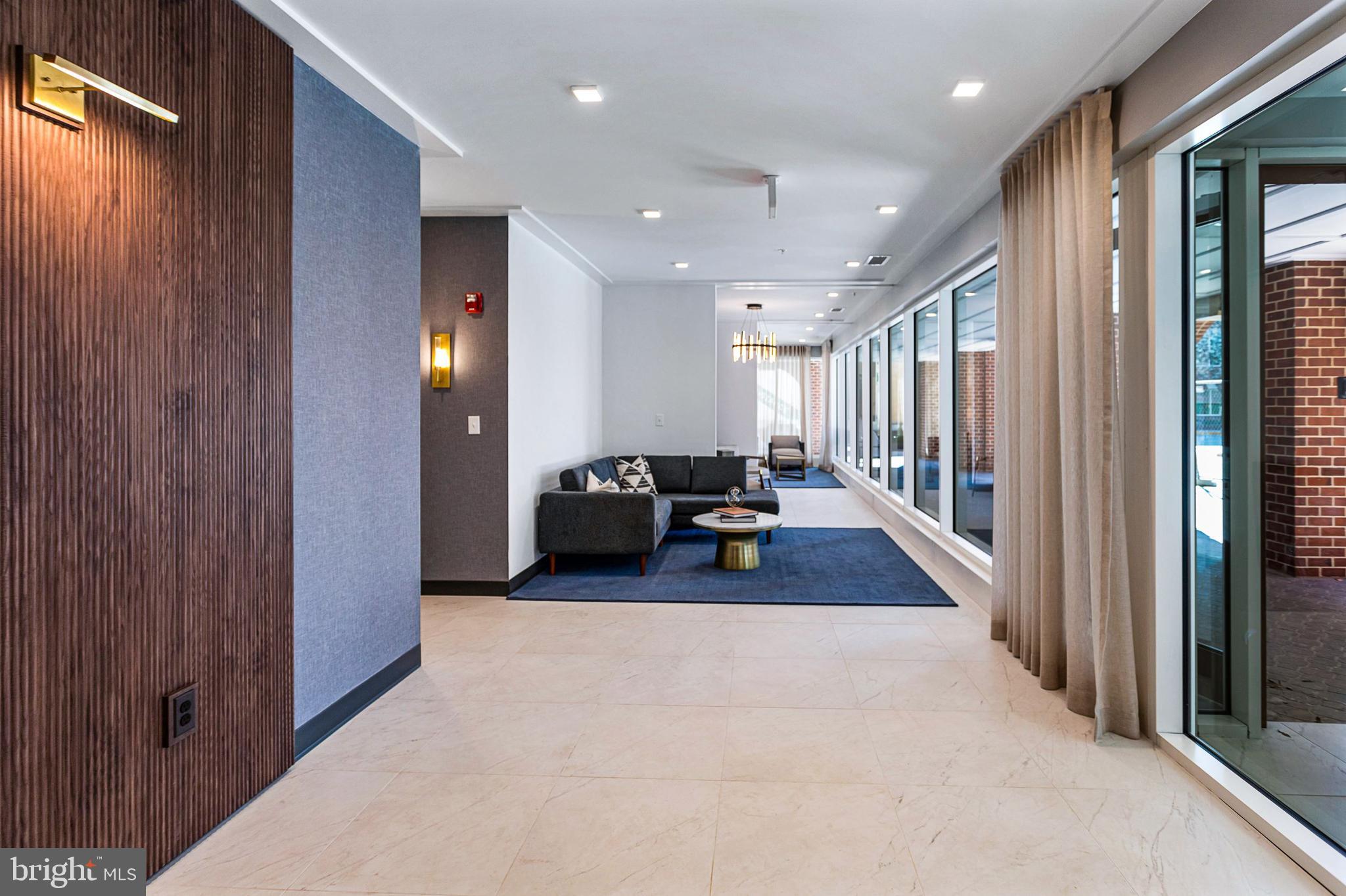 OLD TOWN NORTH - Residential