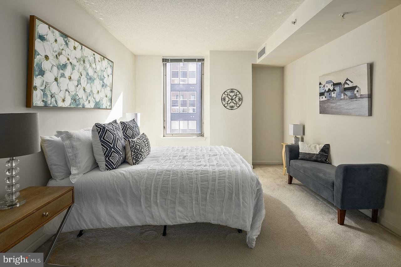 WILTON HOUSE - Residential Lease