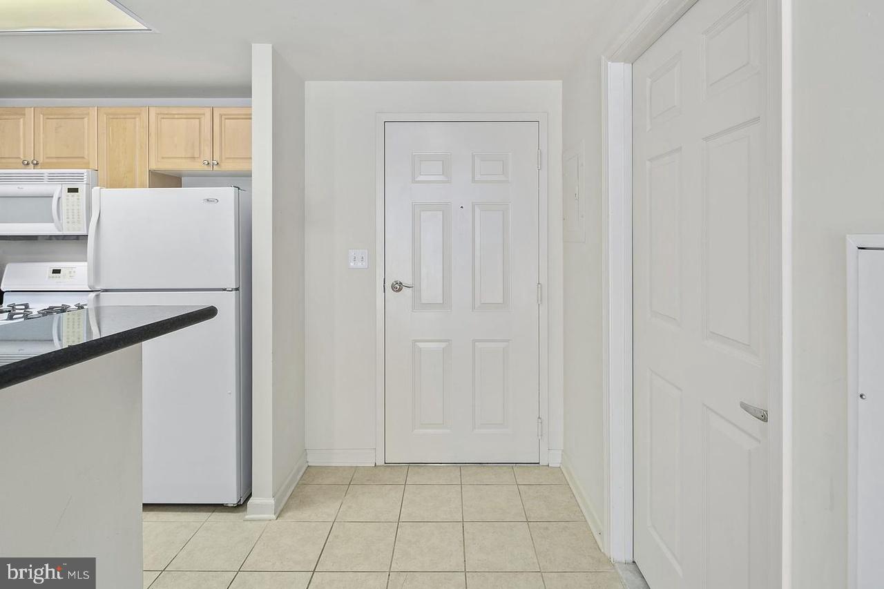 WILTON HOUSE - Residential Lease