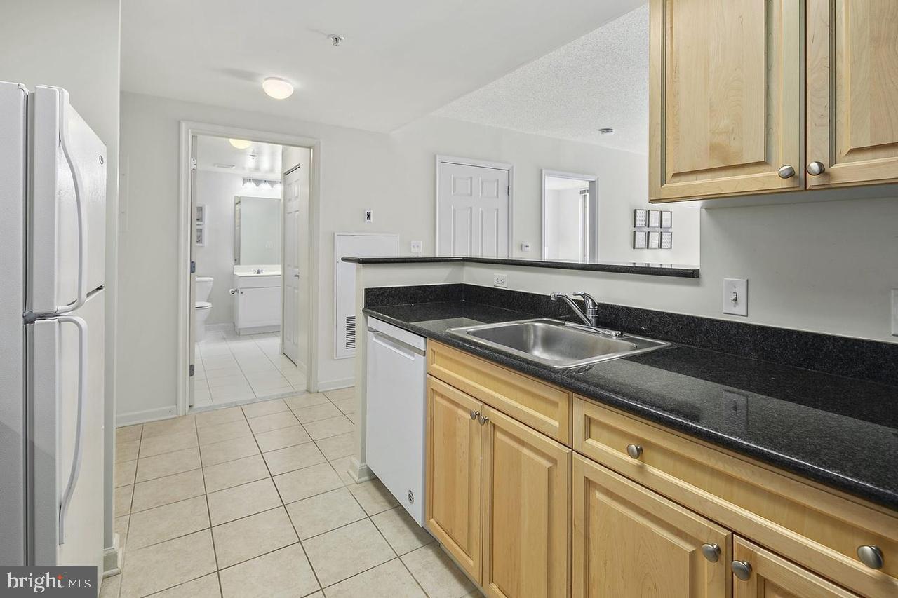 WILTON HOUSE - Residential Lease