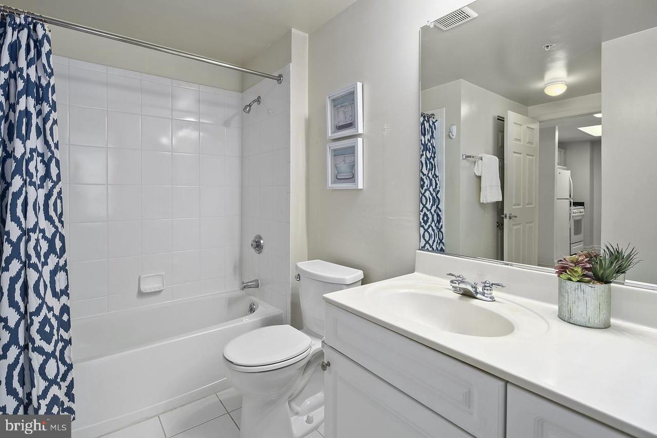 WILTON HOUSE - Residential Lease