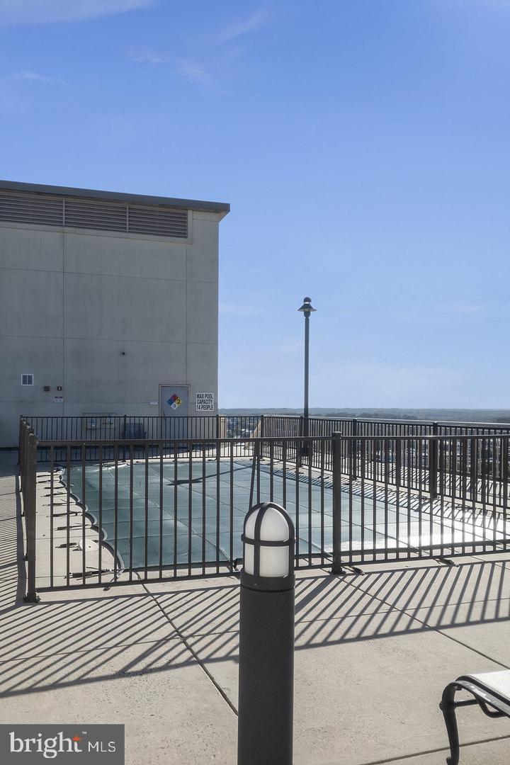 WILTON HOUSE - Residential Lease