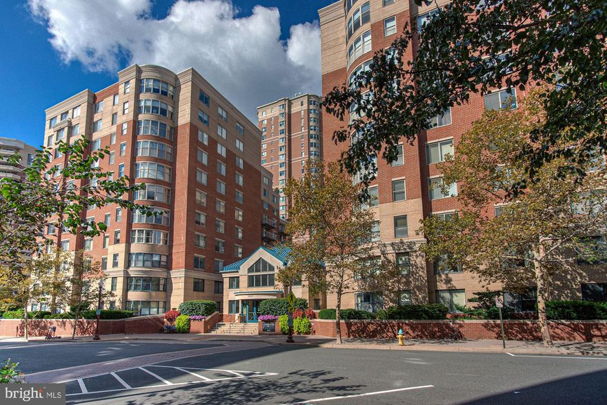 UNDER CONTRACT- OPEN HOUSE CANCELLED. This is it- the perfect one-bedroom + den condo that has everything you’re looking for.  Welcome to Lexington Square, two boutique residential towers in the heart of Arlington’s thriving Orange Line corridor, just moments from the “new" Ballston and Clarendon.  

Unit 206E offers 834 efficiently distributed square-feet, with a private den (with window & private door).  Features include: updated stainless steel appliances, updated recessed lighting fixtures, hardwood floors, gas fireplace, balcony overlooking the neighboring pool, extensively built-out primary closet, ensuite primary bath, guest powder-room off the living room, formal dining area, garage parking space, and a storage unit.  The building offers a fitness center, large courtyard with grilling stations & fire features, swimming pool, party room, staffed front desk, and more.

The Virginia Square Metrorail station is just 1.5 blocks from the front door, and brand new Ballston Quarter lifestyle hub is just one block away with featured destinations including: The Quarter Market Food Hall (bartaco, Copa Kitchen & Bar, District Doughnut, Hot Lola’s, among others), VIDA Fitness, Punch Bowl Social, The Salt Line, the MedStar Capitals IcePlex, and so much more.

Your next metropolitan living adventure starts now, this is unit 206 at Lexington Square.  Now available via appointment.