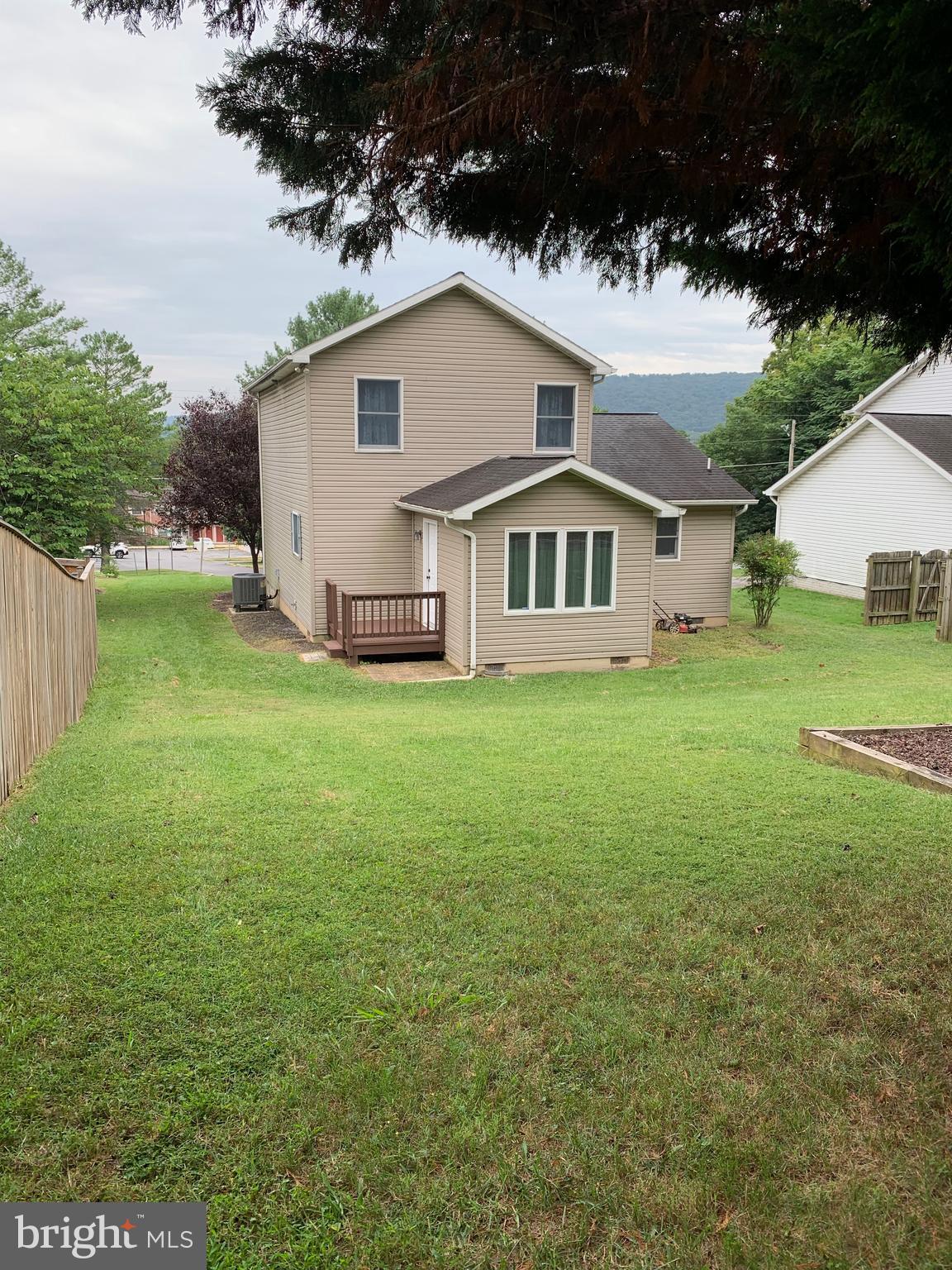 26 CHENEY AVENUE