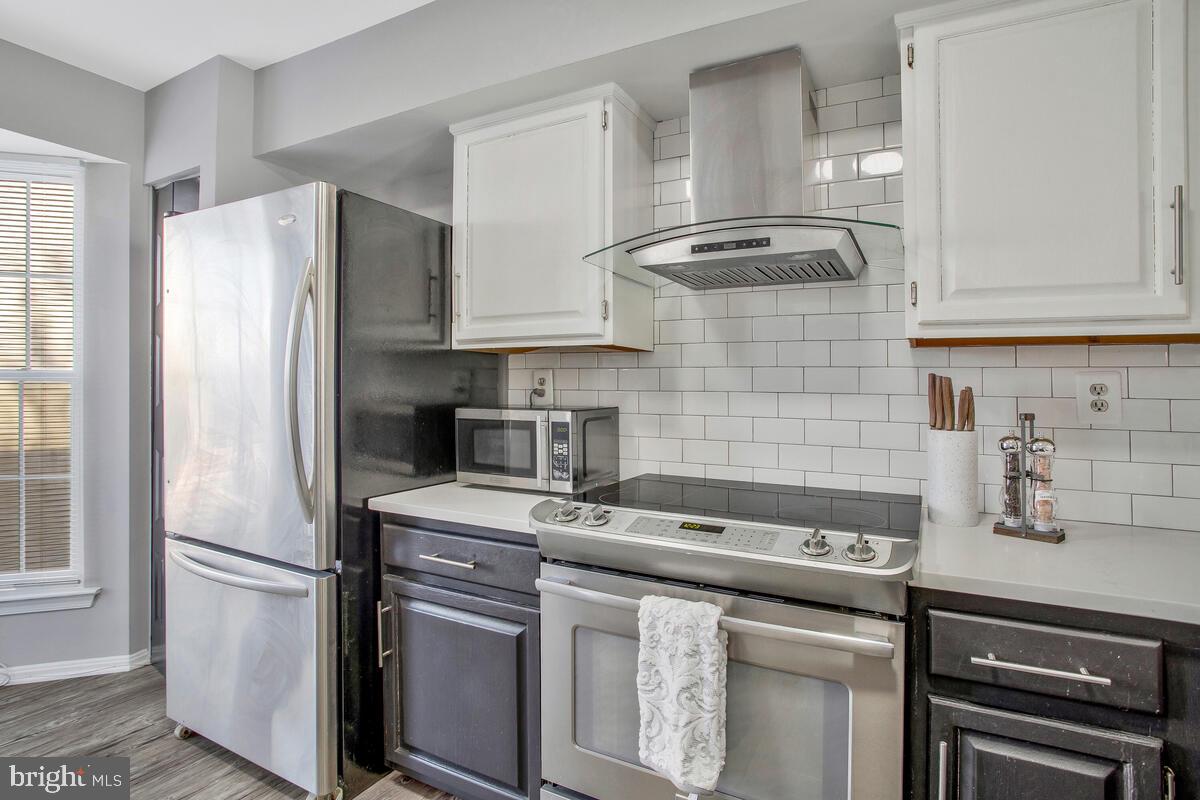 PRINCETON SQUARE PLAT FO - Residential