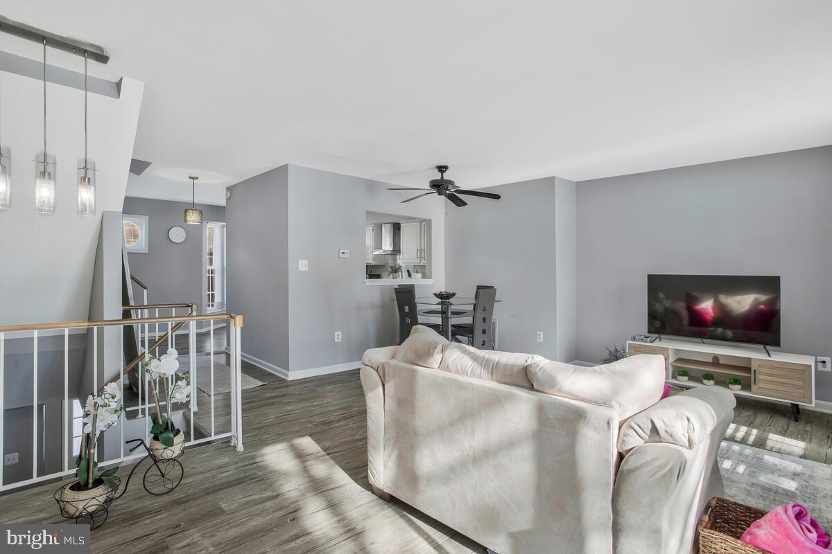 PRINCETON SQUARE PLAT FO - Residential