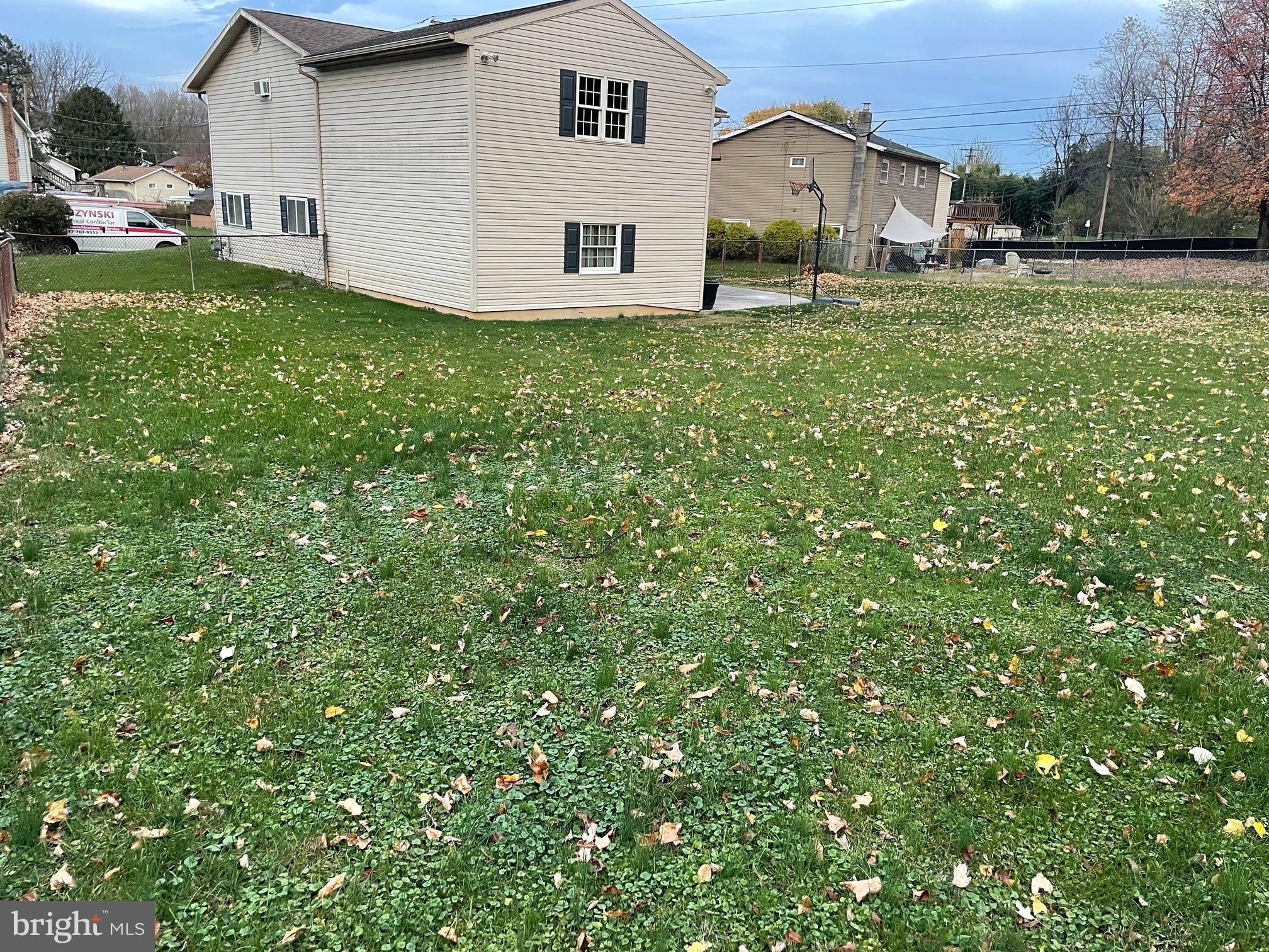 WEST YORK ESTATES - Residential